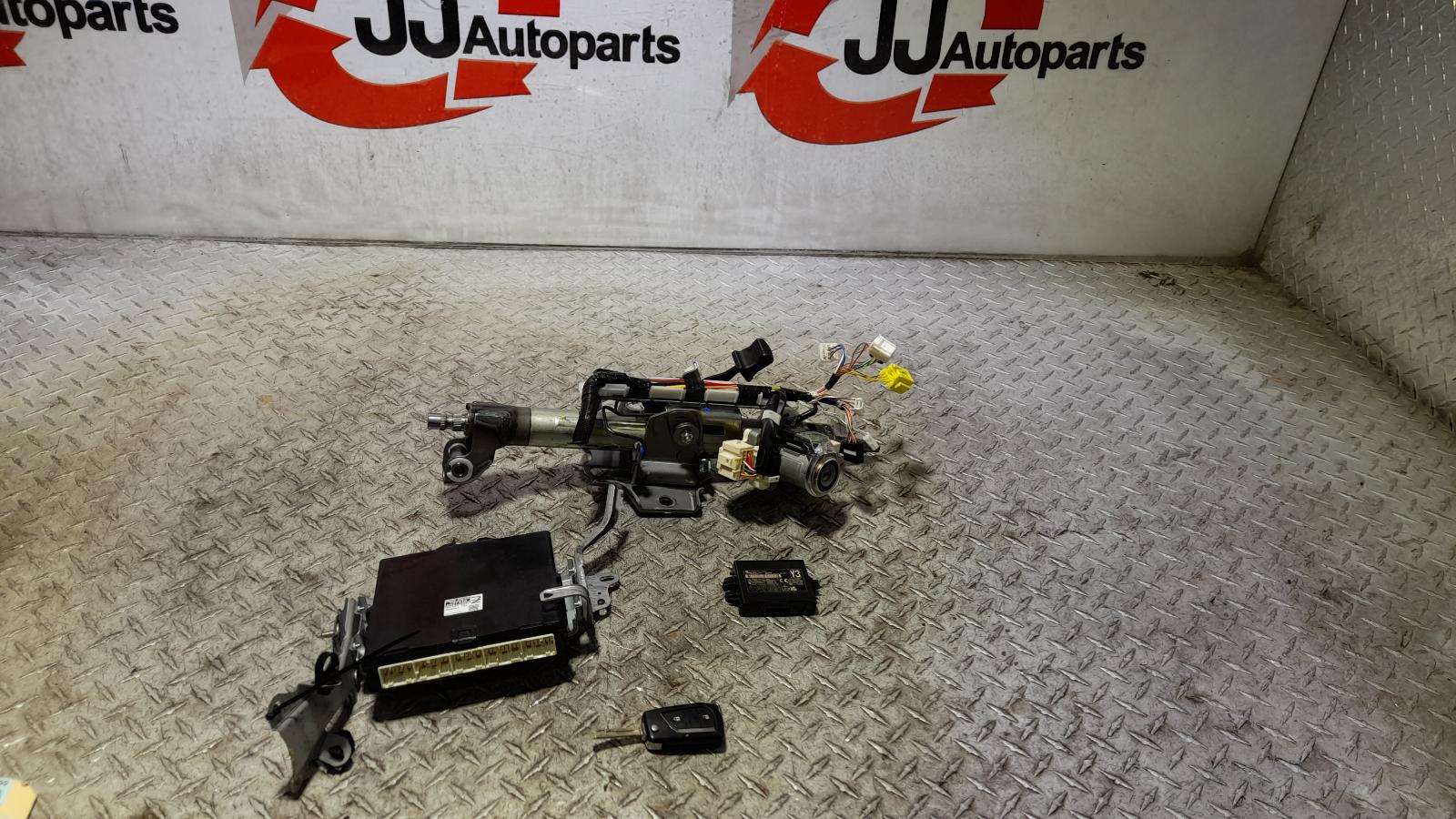 View Auto part Ecu Toyota Hilux 2023