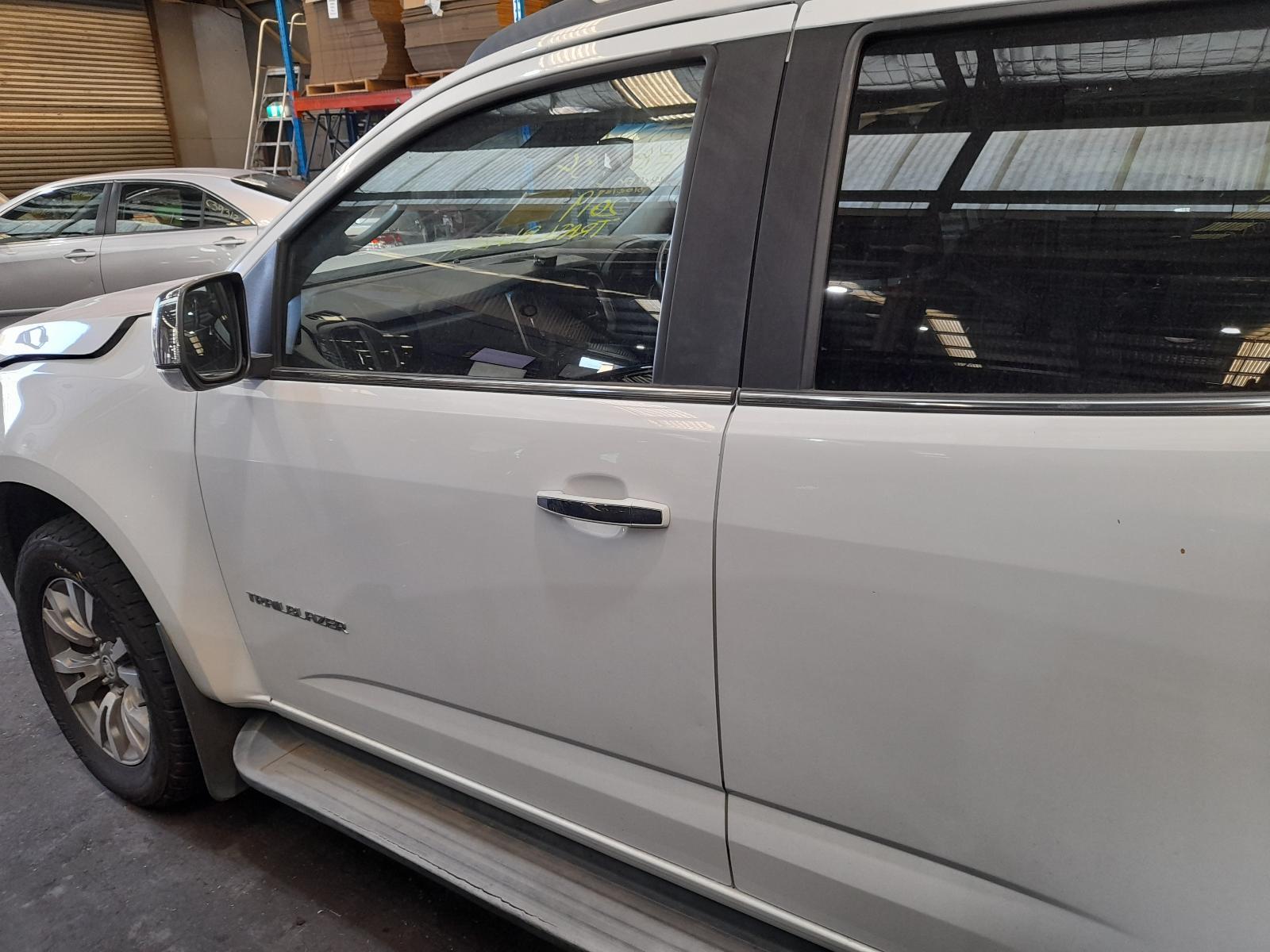 View Auto part Left Front Door Window Holden Trailblazer 2019