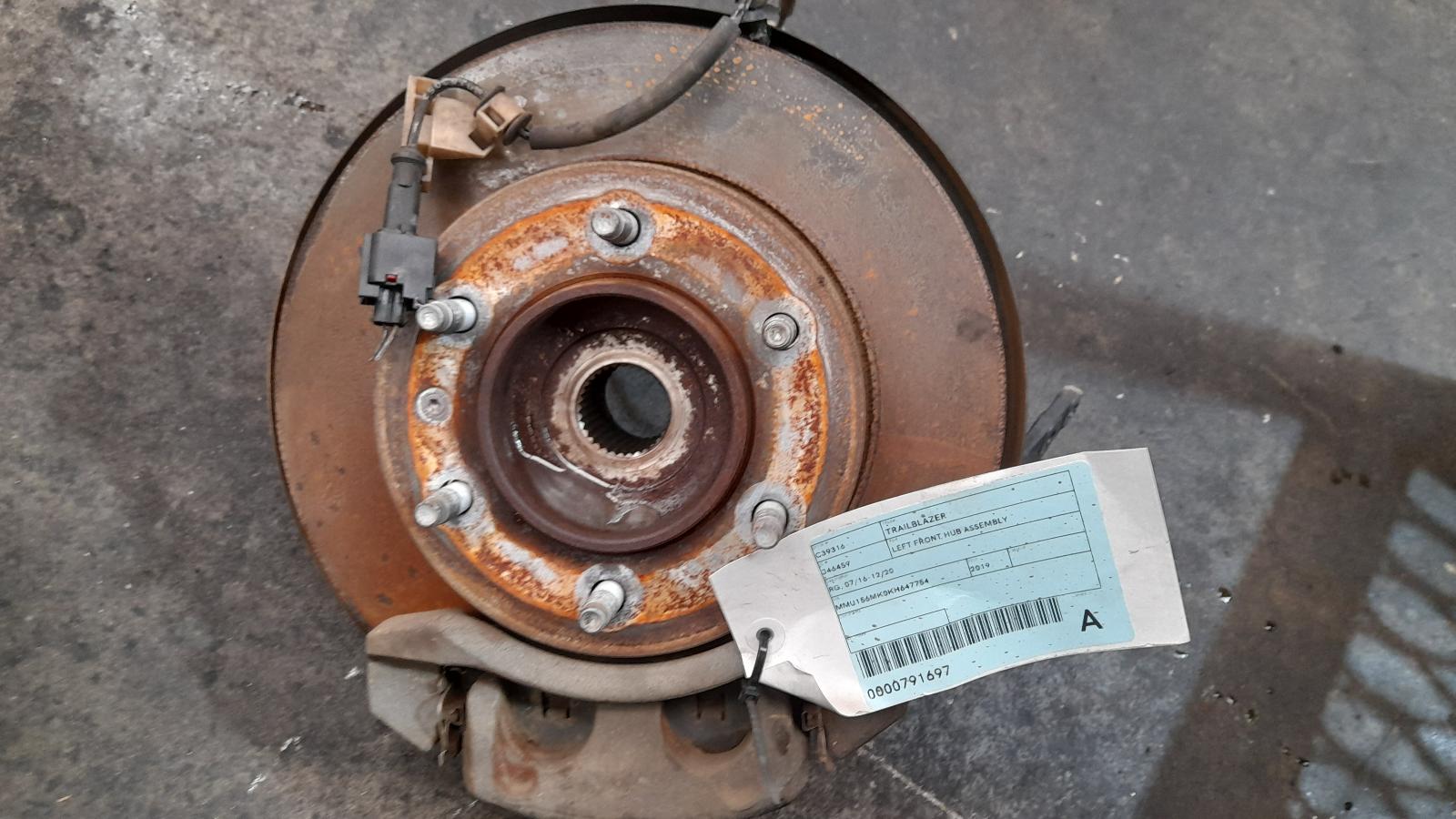 View Auto part Left Front Hub Assembly Holden Trailblazer 2019