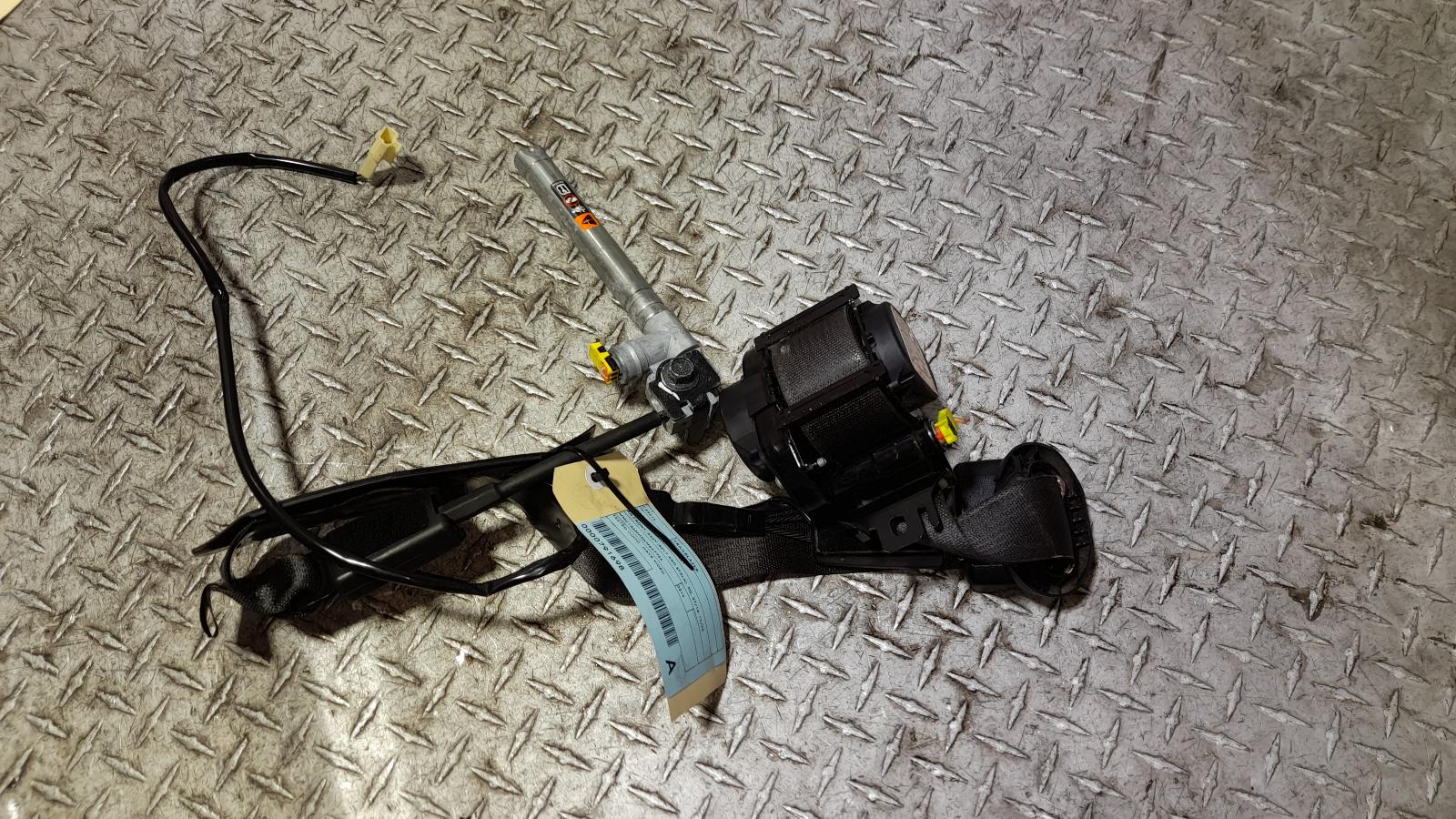 View Auto part Seatbelt/Stalk Holden Trailblazer 2019