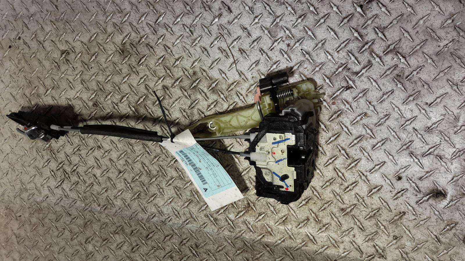 View Auto part Door/Boot/Gate Lock Hyundai I20 2014