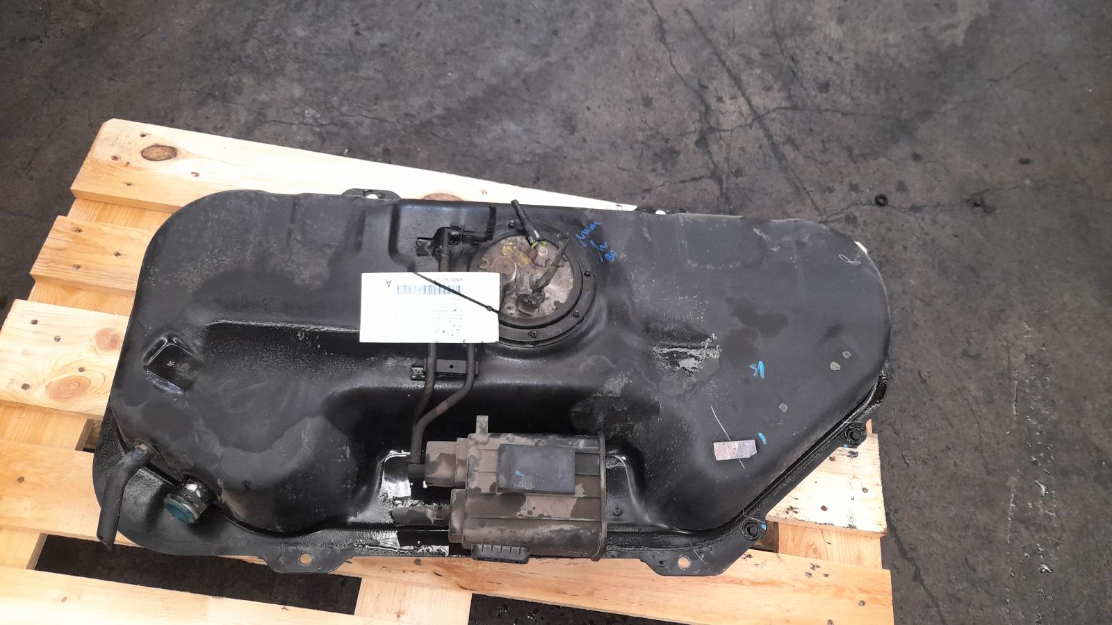 View Auto part Fuel Tank Hyundai I20 2014