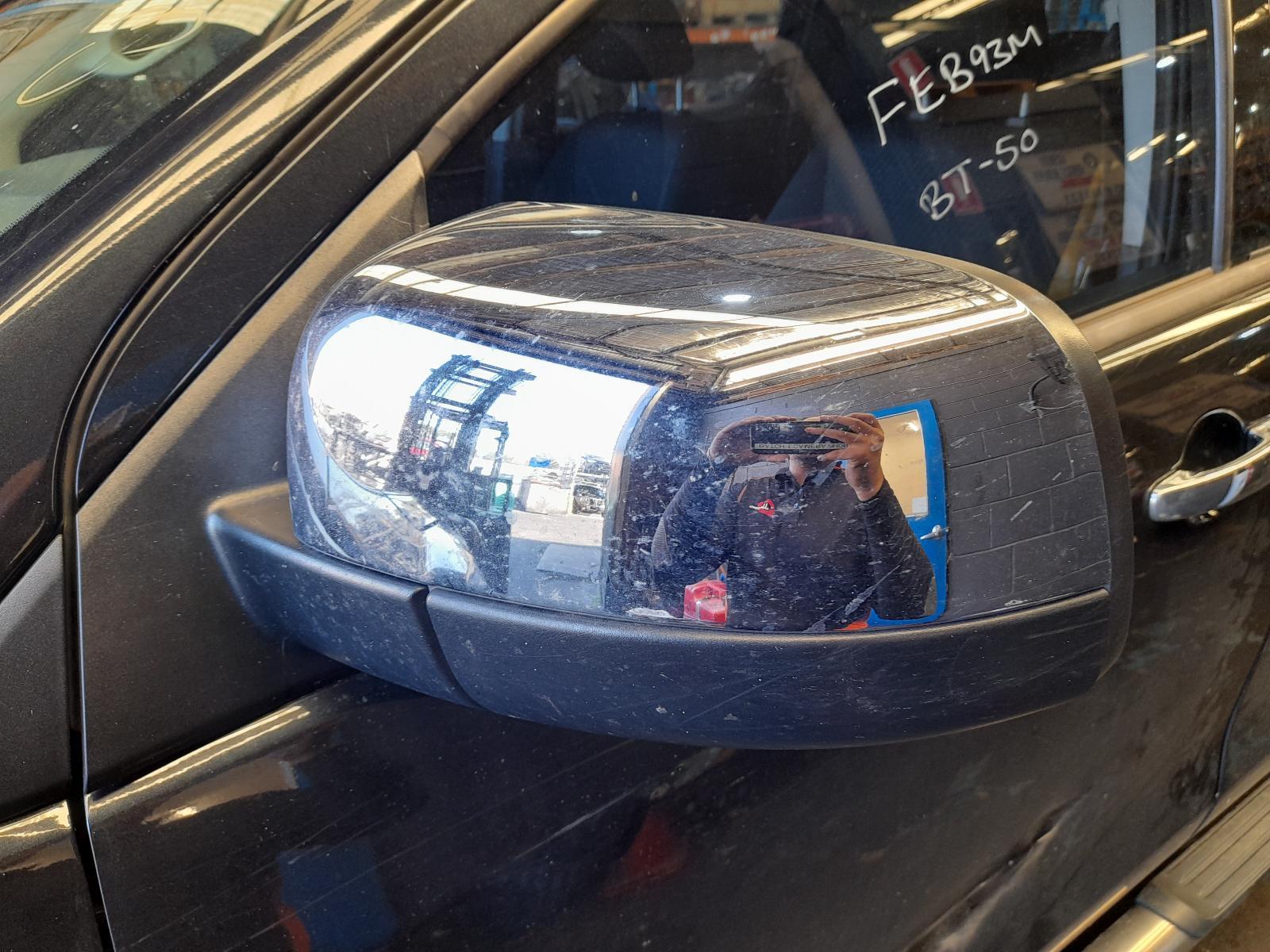 View Auto part Left Door Mirror Mazda Bt50 2016