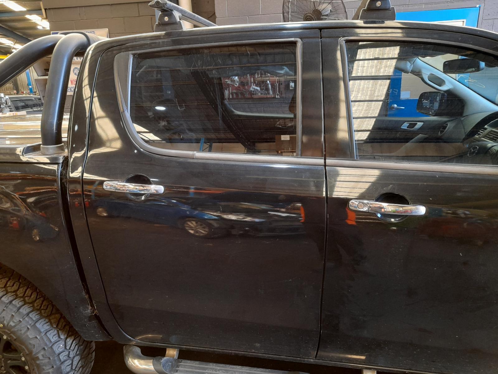 View Auto part Right Rear Door Window Mazda Bt50 2016