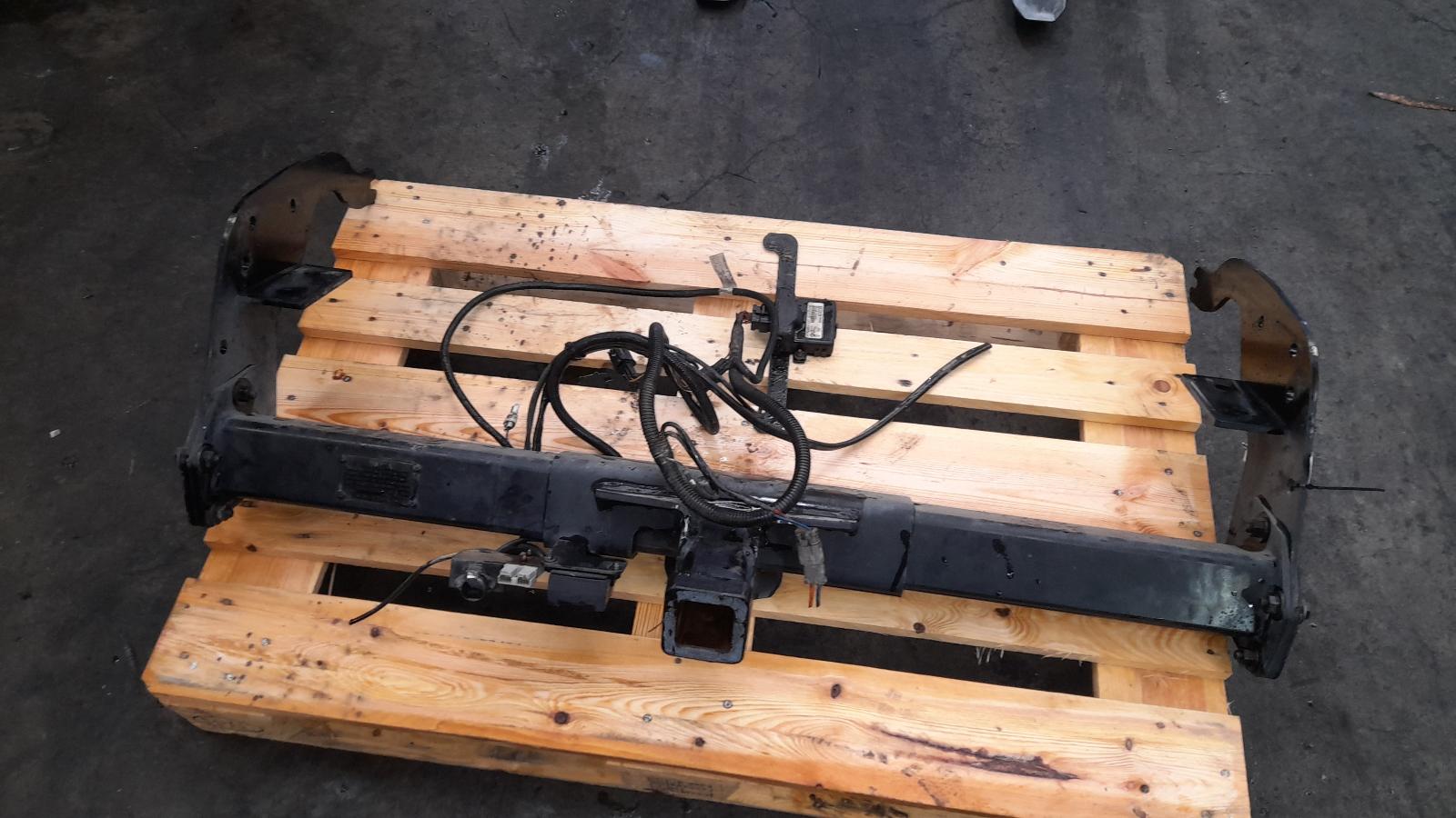 View Auto part Towbar Mazda Bt50 2016