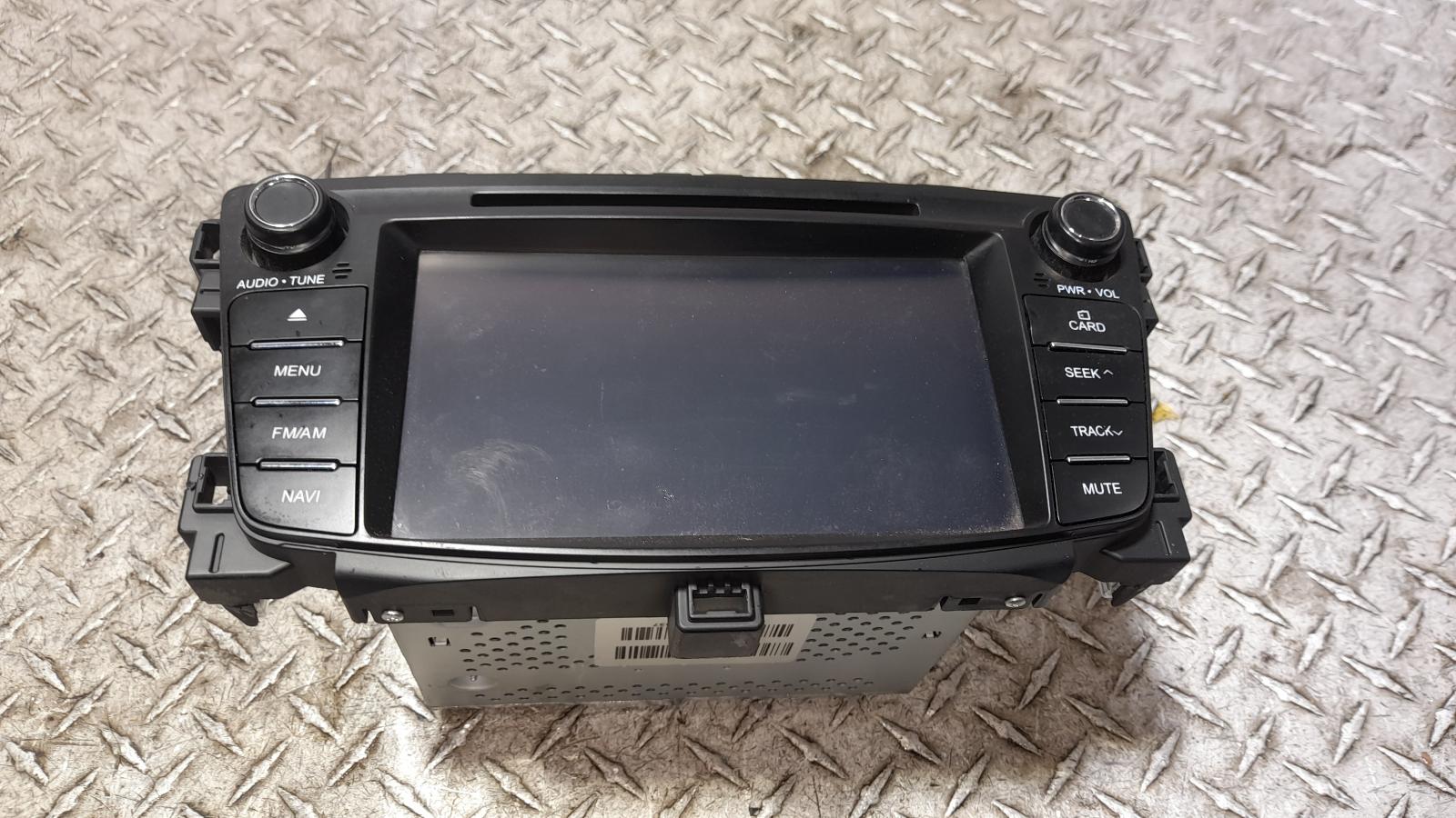 View Auto part Radio/Cd/Dvd/Sat/Tv Mazda Bt50 2016