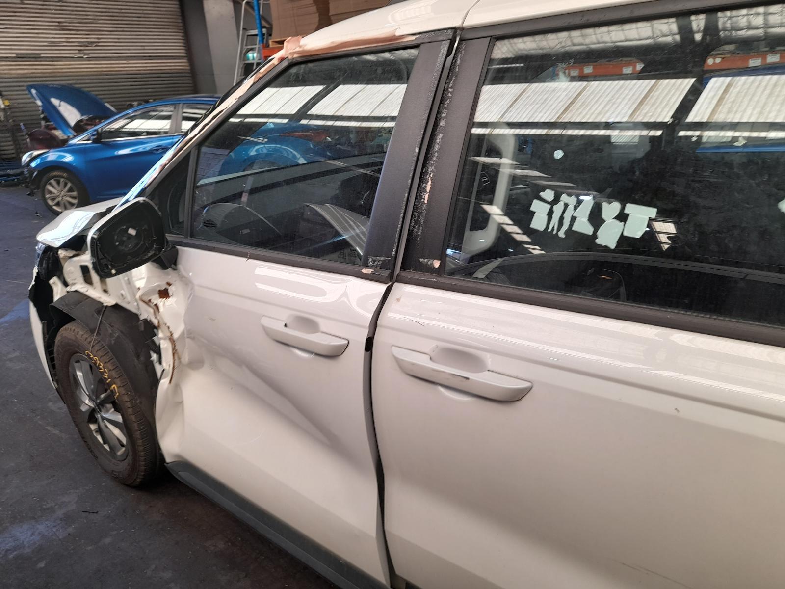 View Auto part Left Front Door Window Kia Carnival/grand Carnival 2022