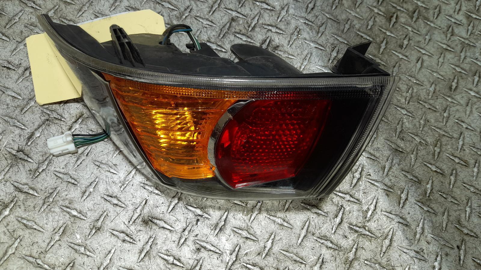 View Auto part Right Taillight Mitsubishi Lancer 2013