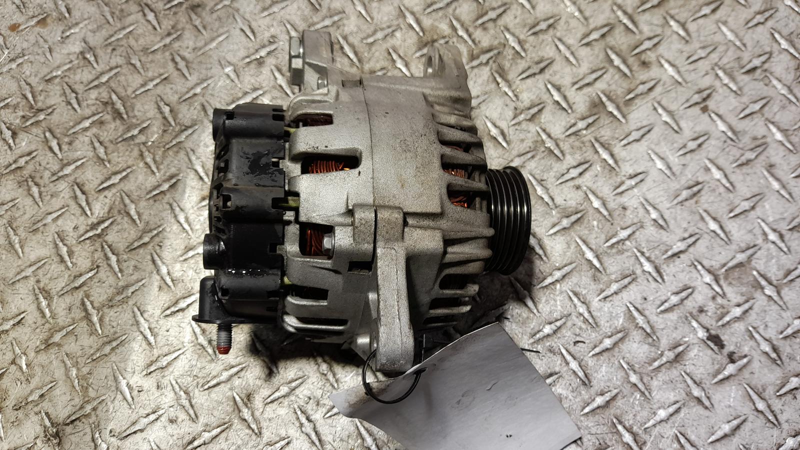 View Auto part Alternator Hyundai Elantra 2015