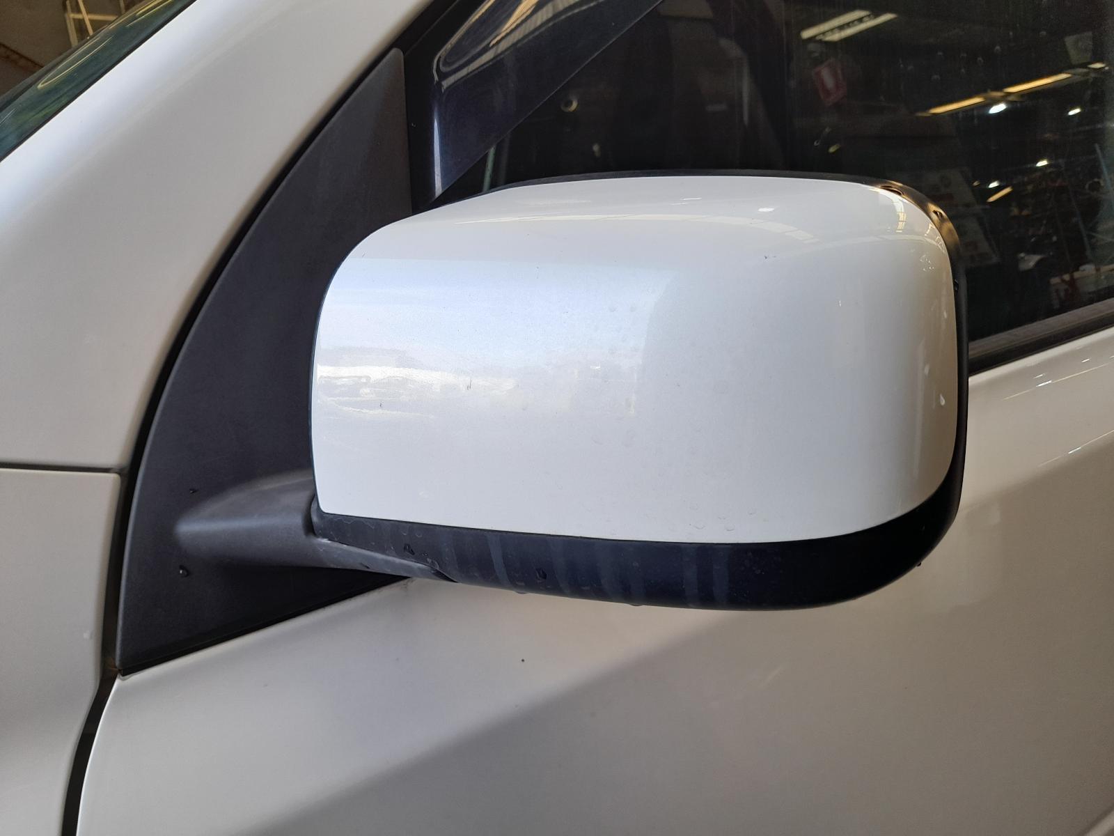 View Auto part Left Door Mirror Nissan Xtrail 2012