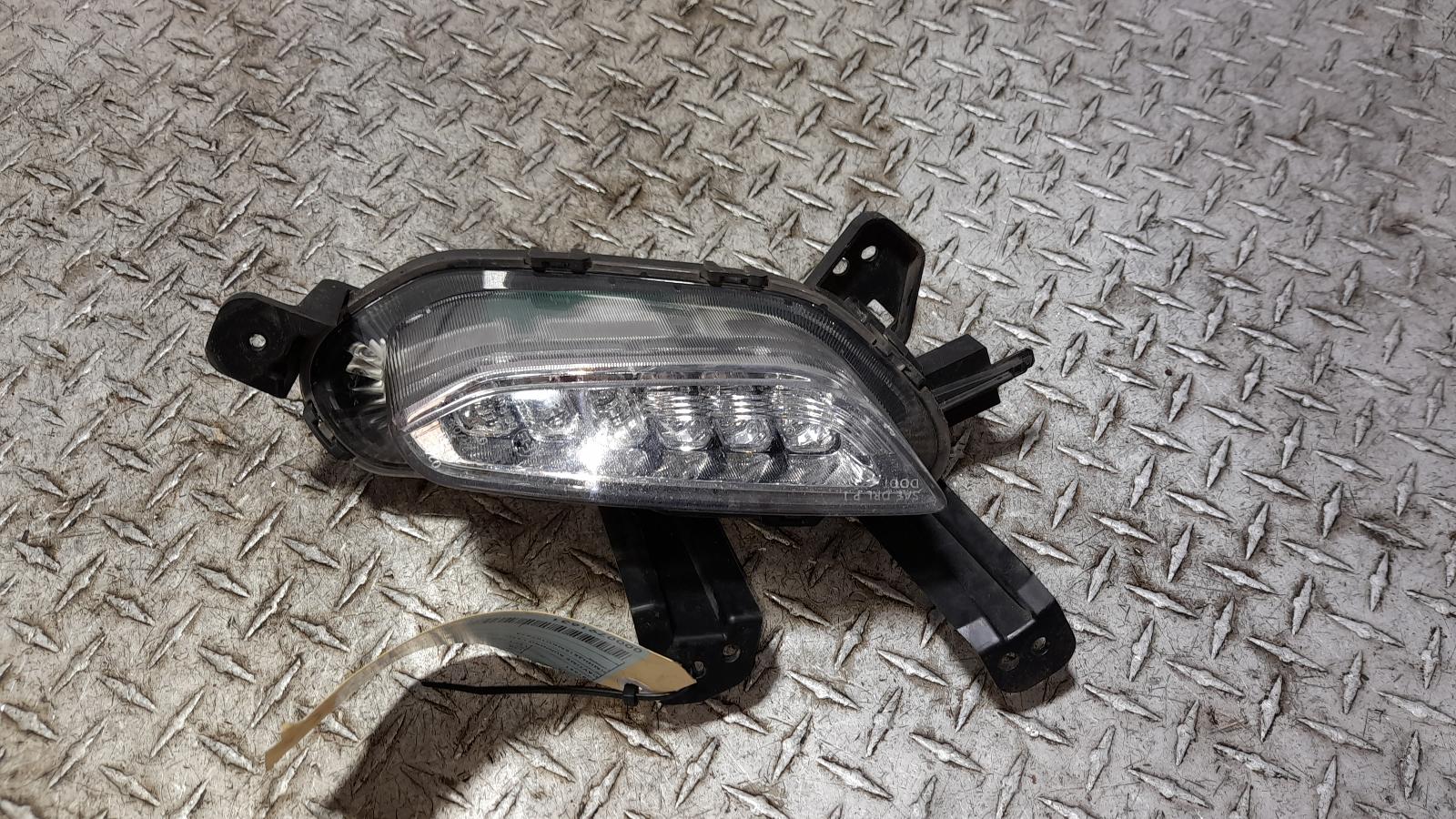 View Auto part Left Indicator/Fog/Side Hyundai I30 2019