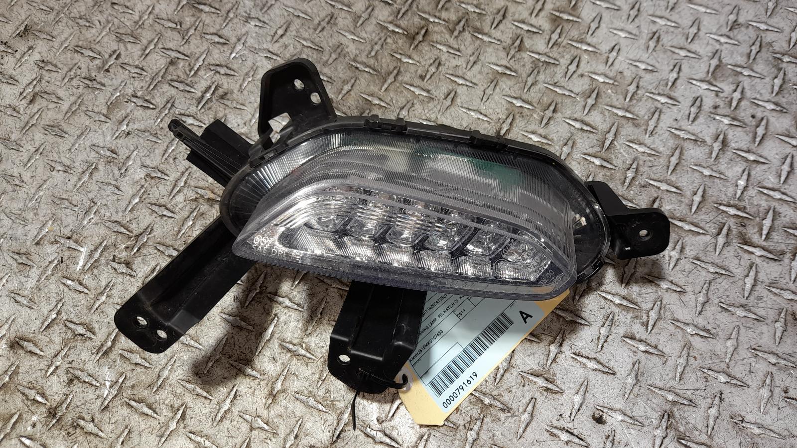 View Auto part Right Indicator/Fog/Side Hyundai I30 2019