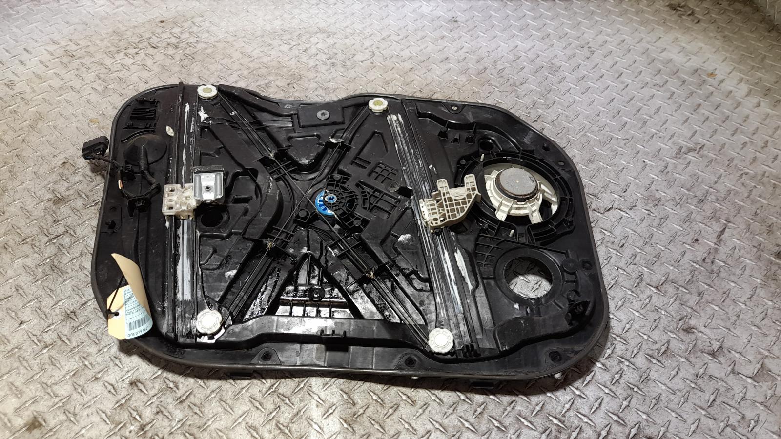 View Auto part Right Front Window Reg/Motor Hyundai I30 2019