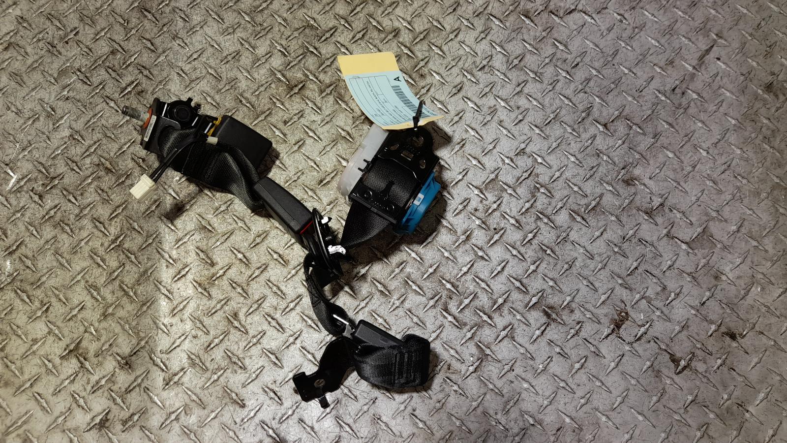 View Auto part Seatbelt/Stalk Hyundai I30 2019