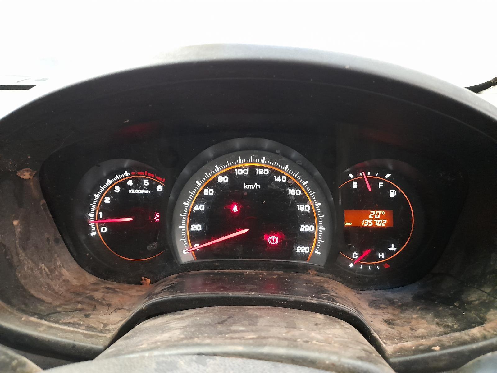 View Auto part Instrument Cluster Isuzu Dmax 2011