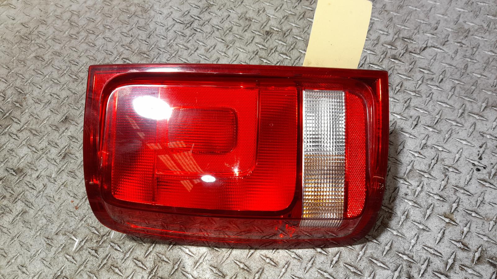 View Auto part Left Taillight Volkswagen Amarok 2016