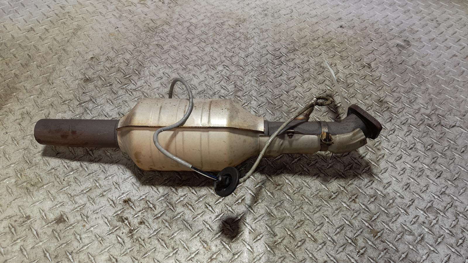 View Auto part Catalytic Converter Mitsubishi Lancer 2013