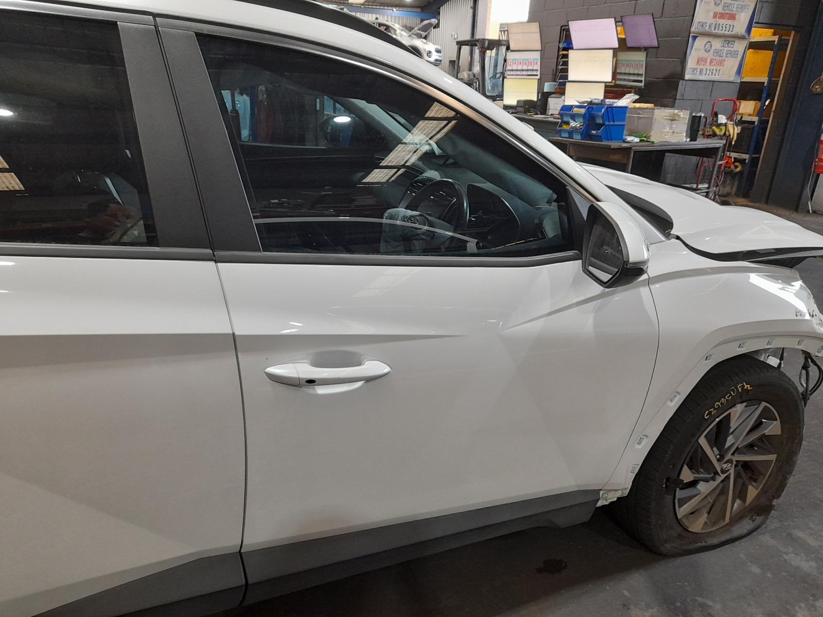 View Auto part Right Front Door Hyundai Tucson 2022