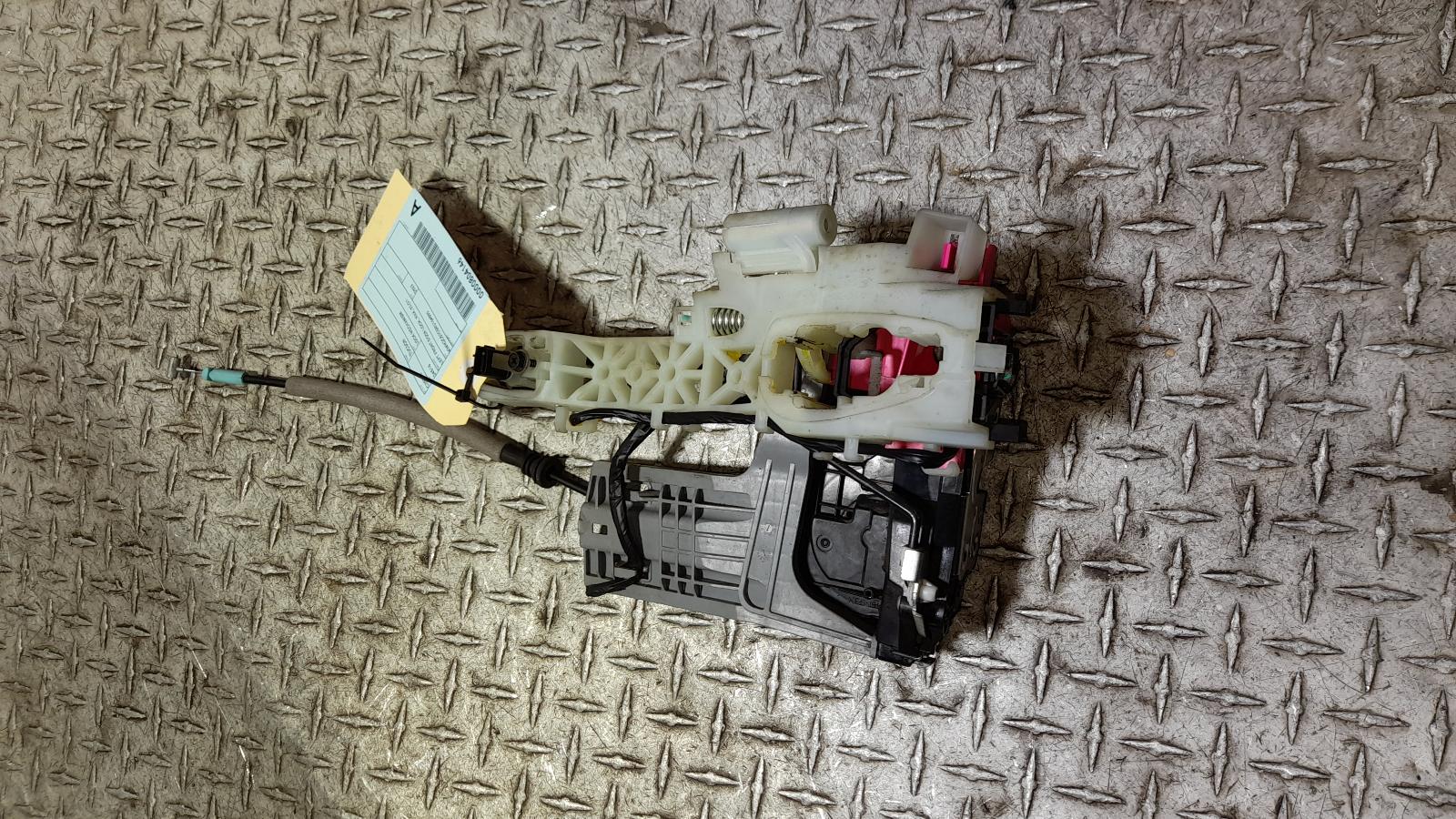 View Auto part Door/Boot/Gate Lock Hyundai Tucson 2022