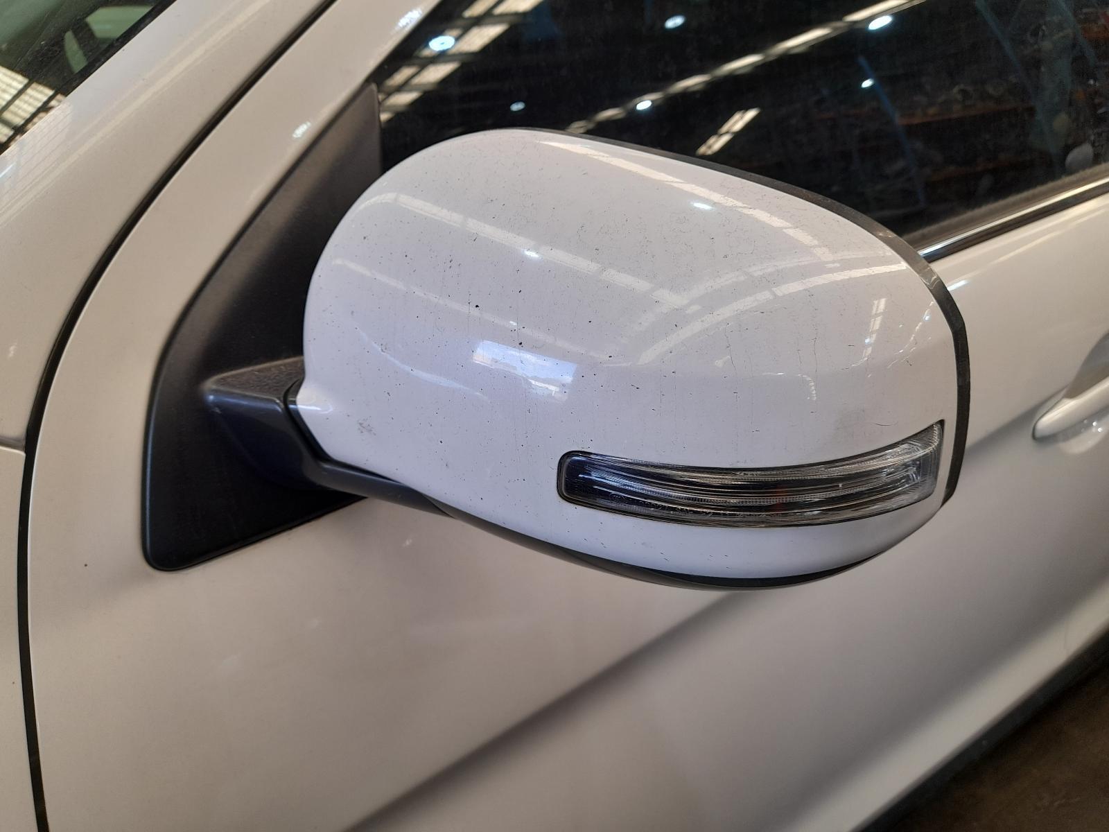 View Auto part Left Door Mirror Mitsubishi Asx 2016