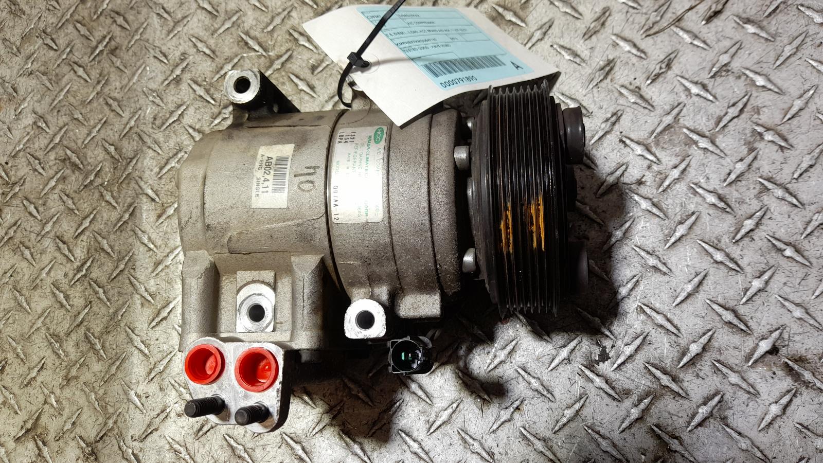 View Auto part A/C Compressor Hyundai Iload/imax 2016