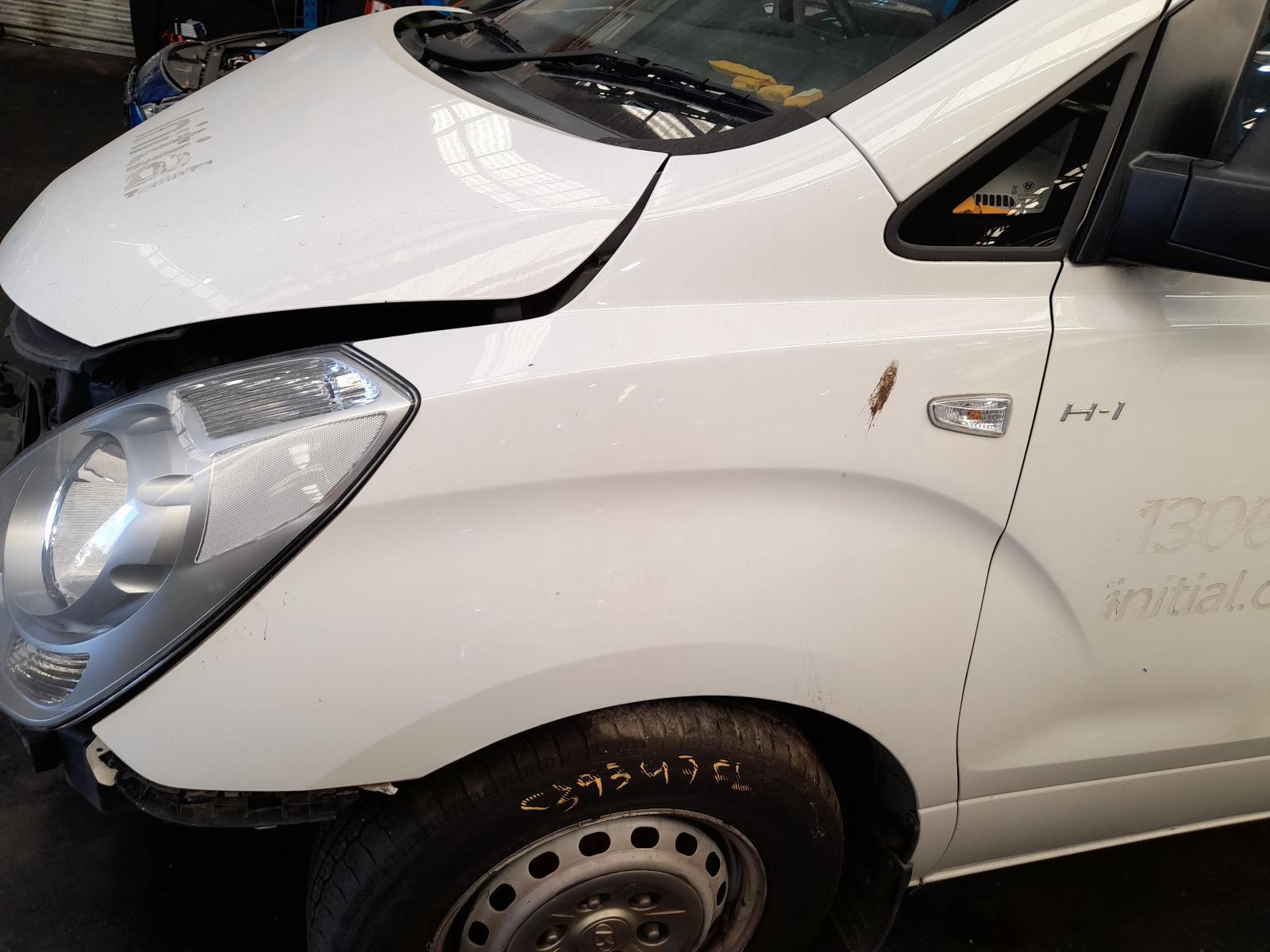 View Auto part Left Guard Hyundai Iload/imax 2016