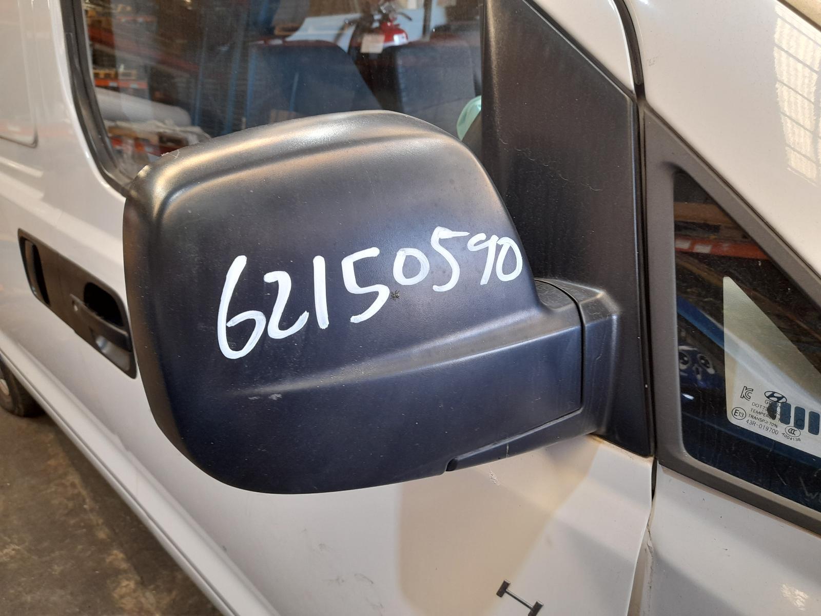 View Auto part Right Door Mirror Hyundai Iload/imax 2016