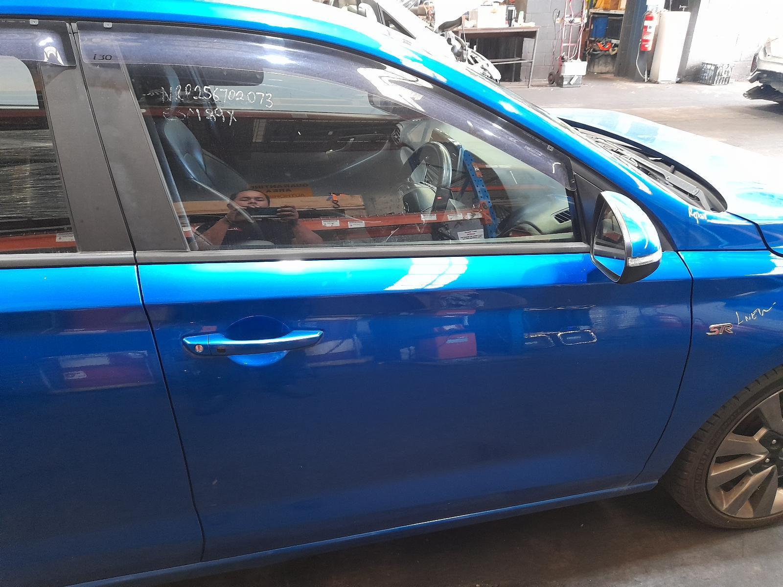 View Auto part Right Front Door Hyundai I30 2018