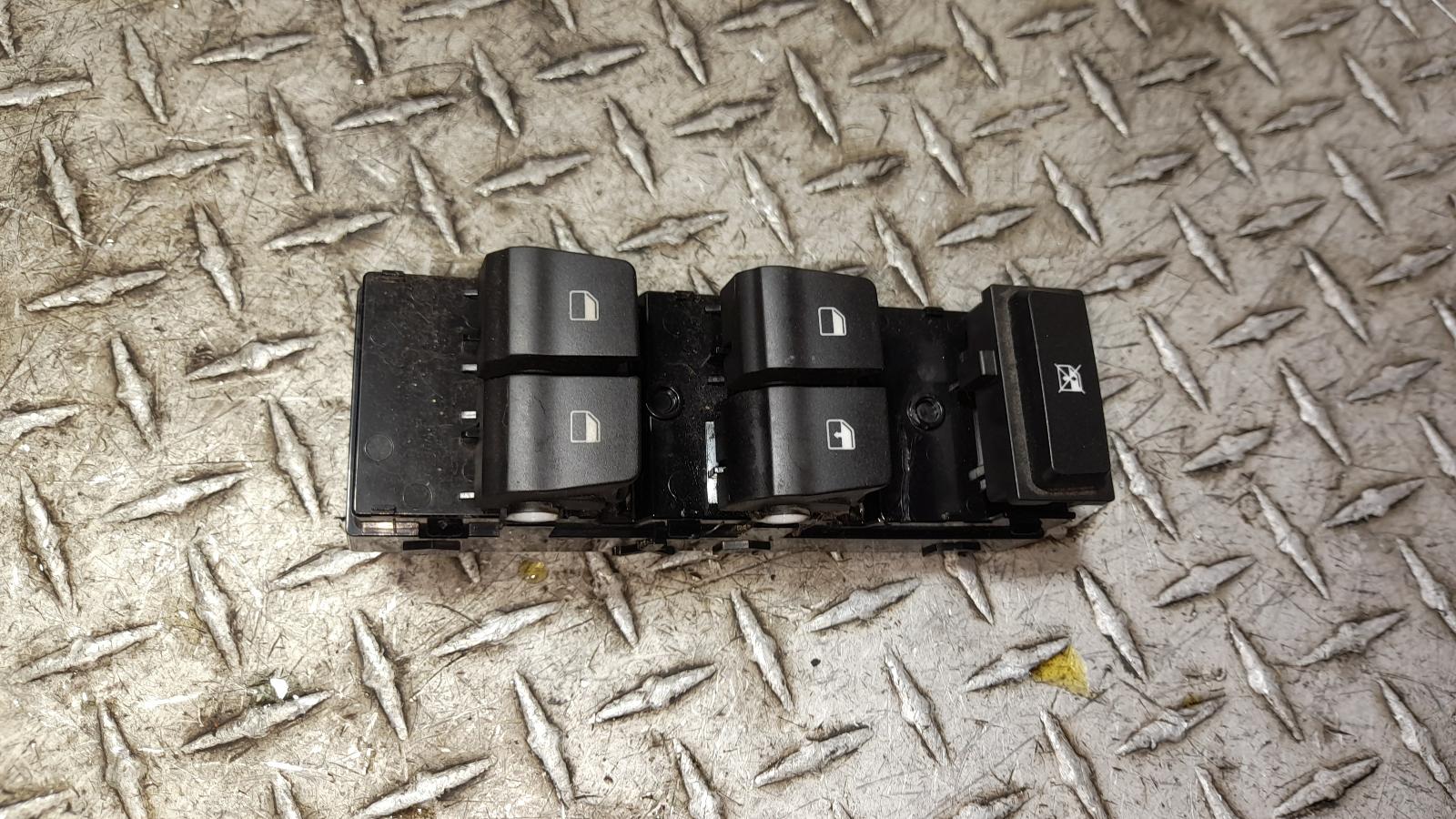 View Auto part Pwr Dr Wind Switch Hyundai I30 2018