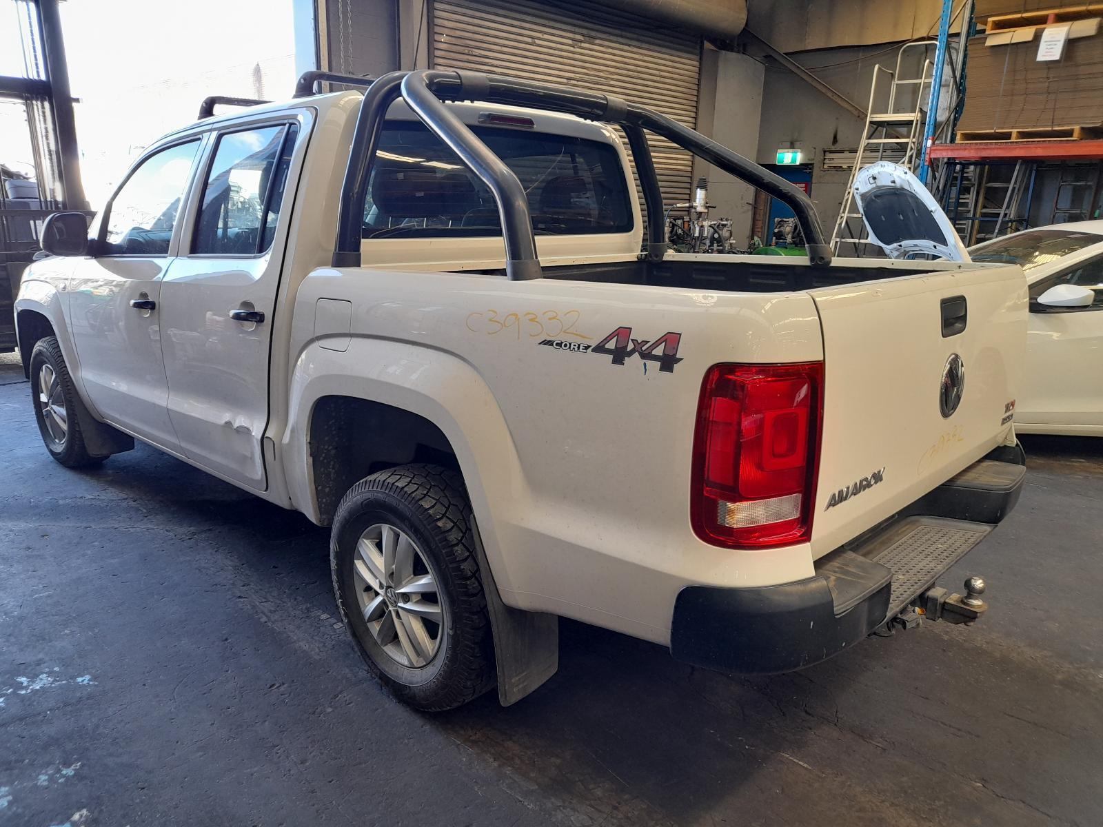 View Auto part Trans/Gearbox Volkswagen Amarok 2016