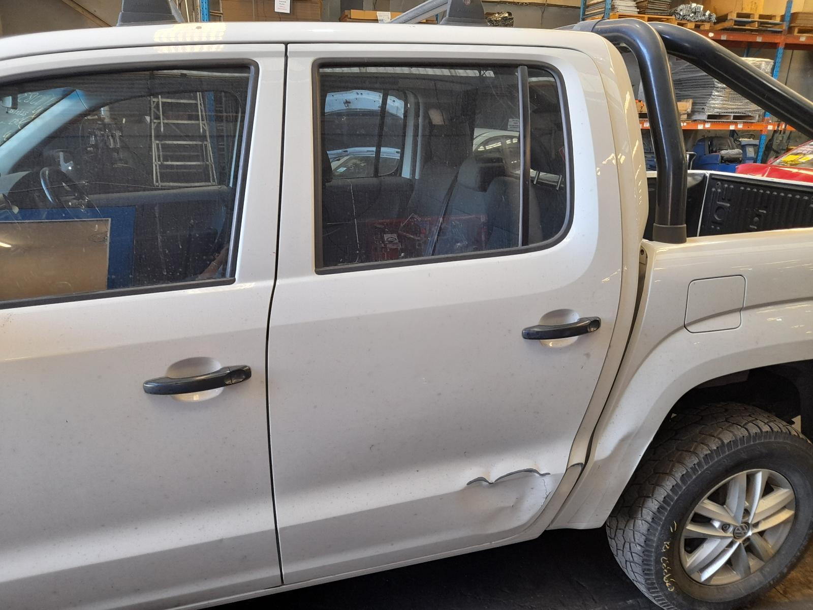 View Auto part Left Rear Door Window Volkswagen Amarok 2016