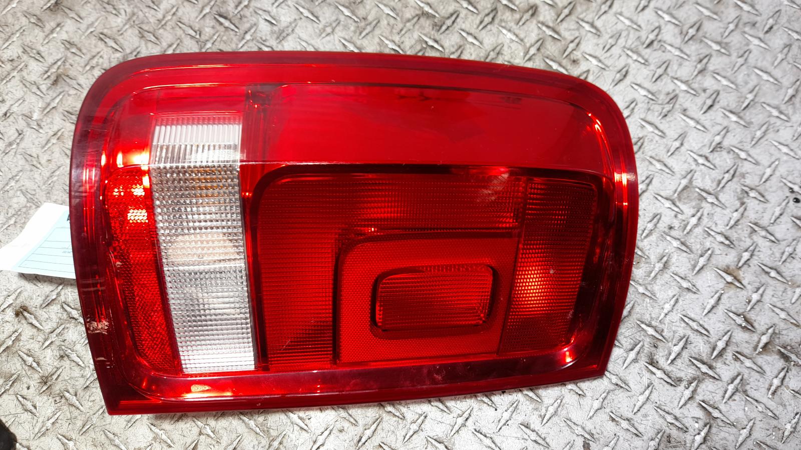 View Auto part Left Taillight Volkswagen Amarok 2016