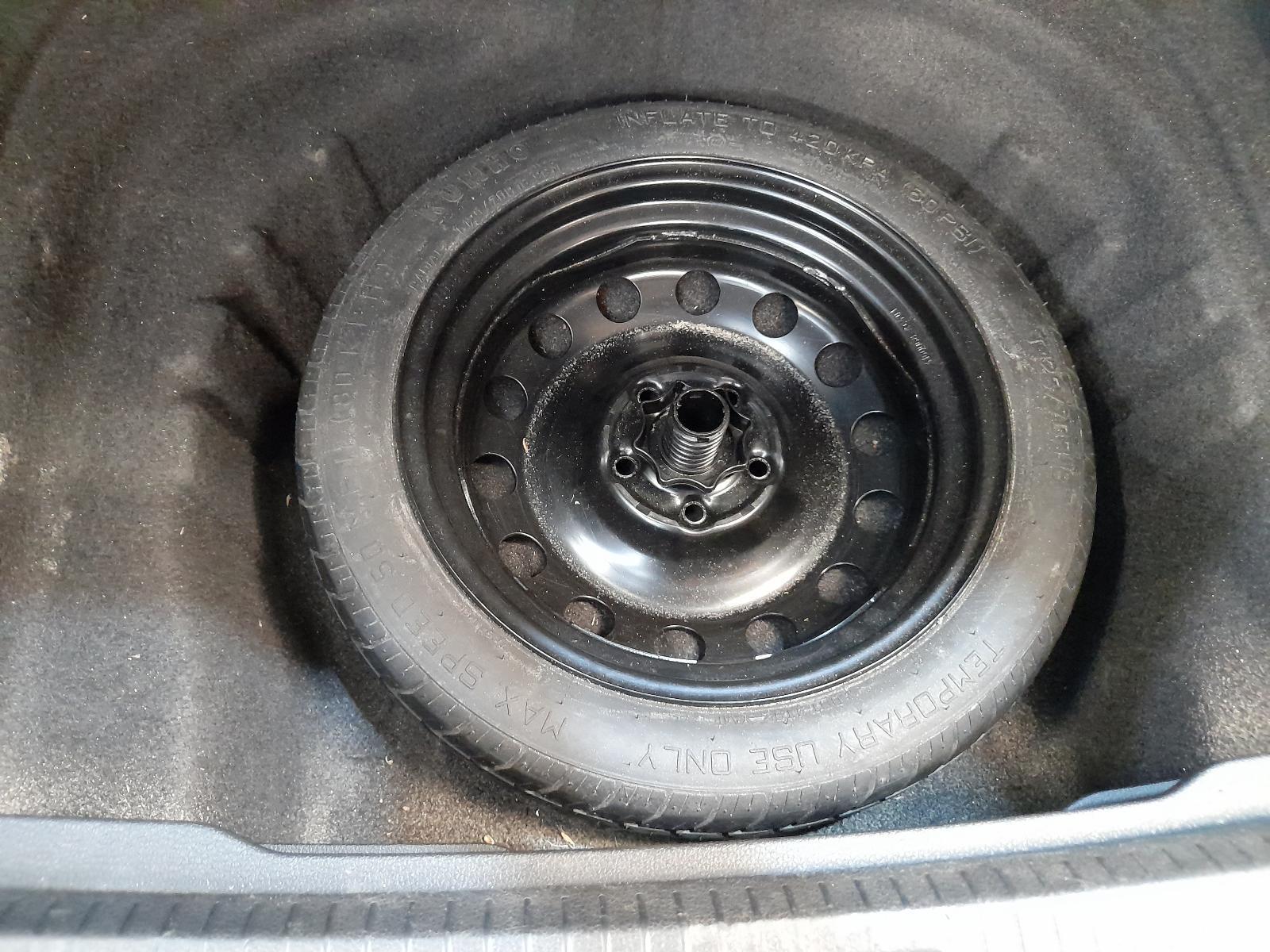 View Auto part Wheel Standard/Steel Volkswagen Golf 2014