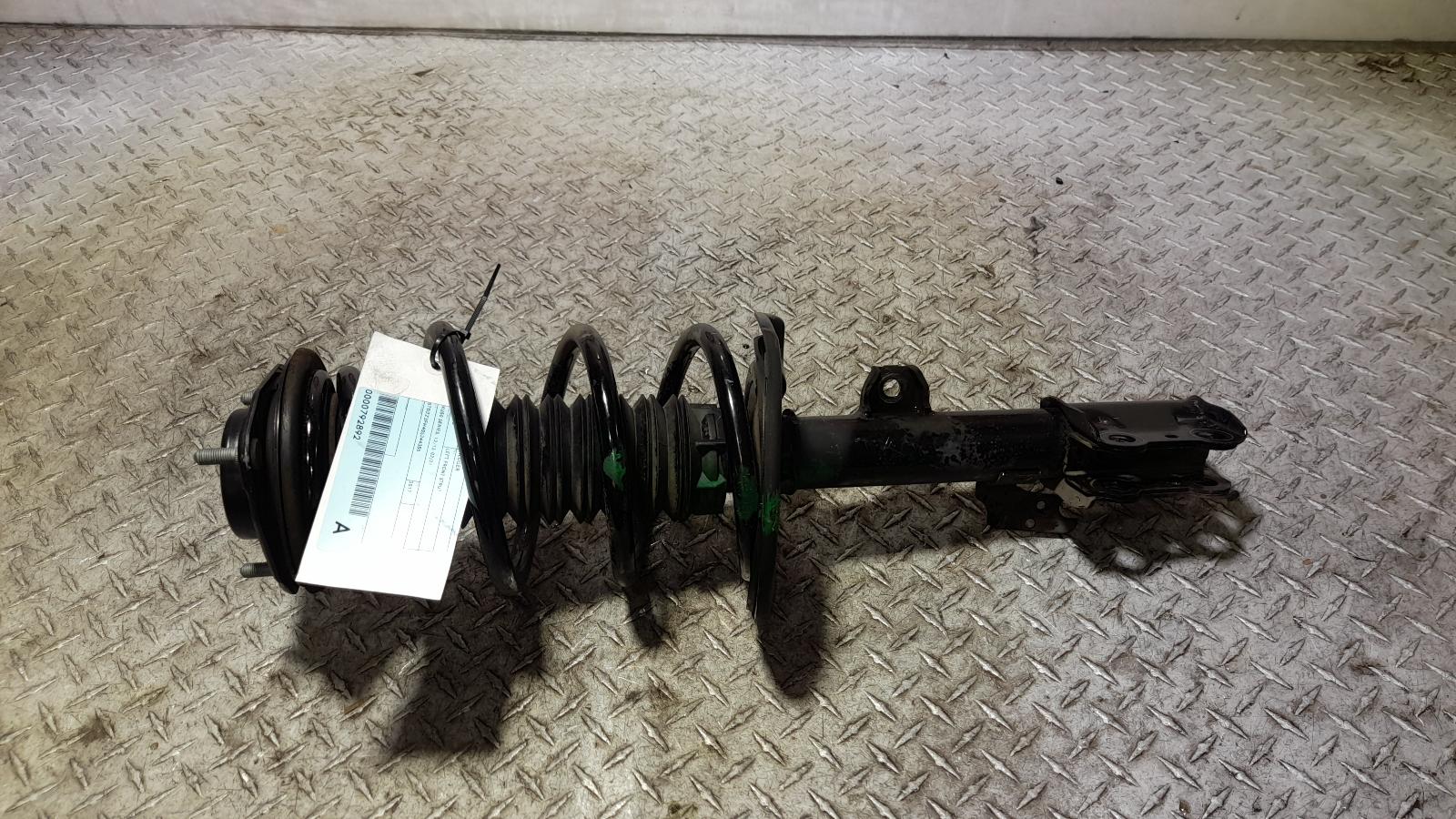 View Auto part Left Front Strut Toyota Kluger 2017