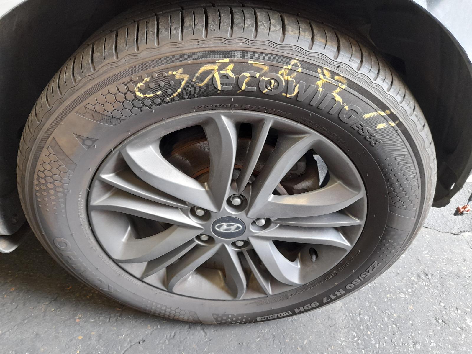 View Auto part Wheel Mag Hyundai Ix35 2015