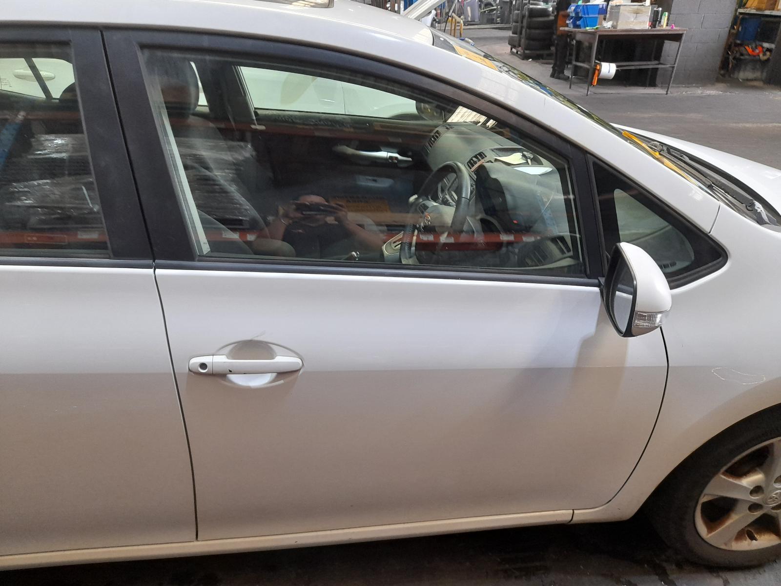 View Auto part Right Front Door Toyota Corolla 2011