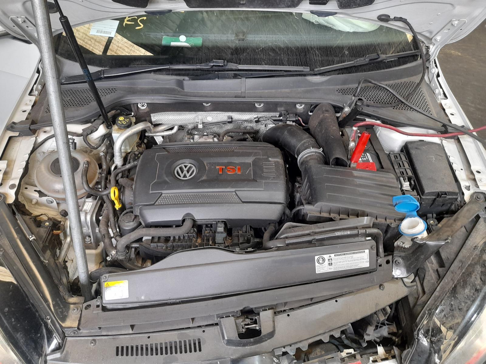 View Auto part Engine Volkswagen Golf 2014