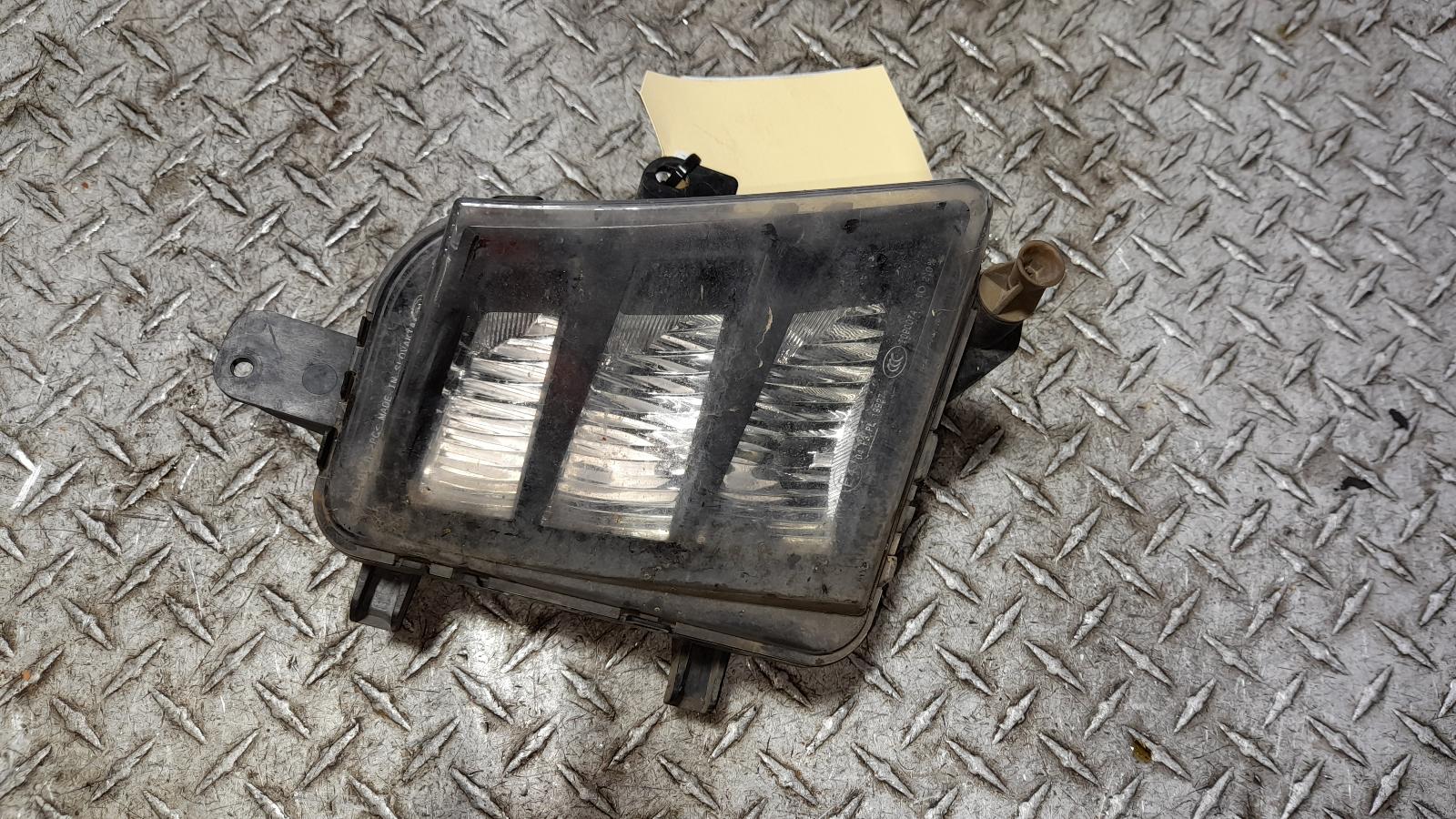 View Auto part Right Indicator/Fog/Side Volkswagen Golf 2014