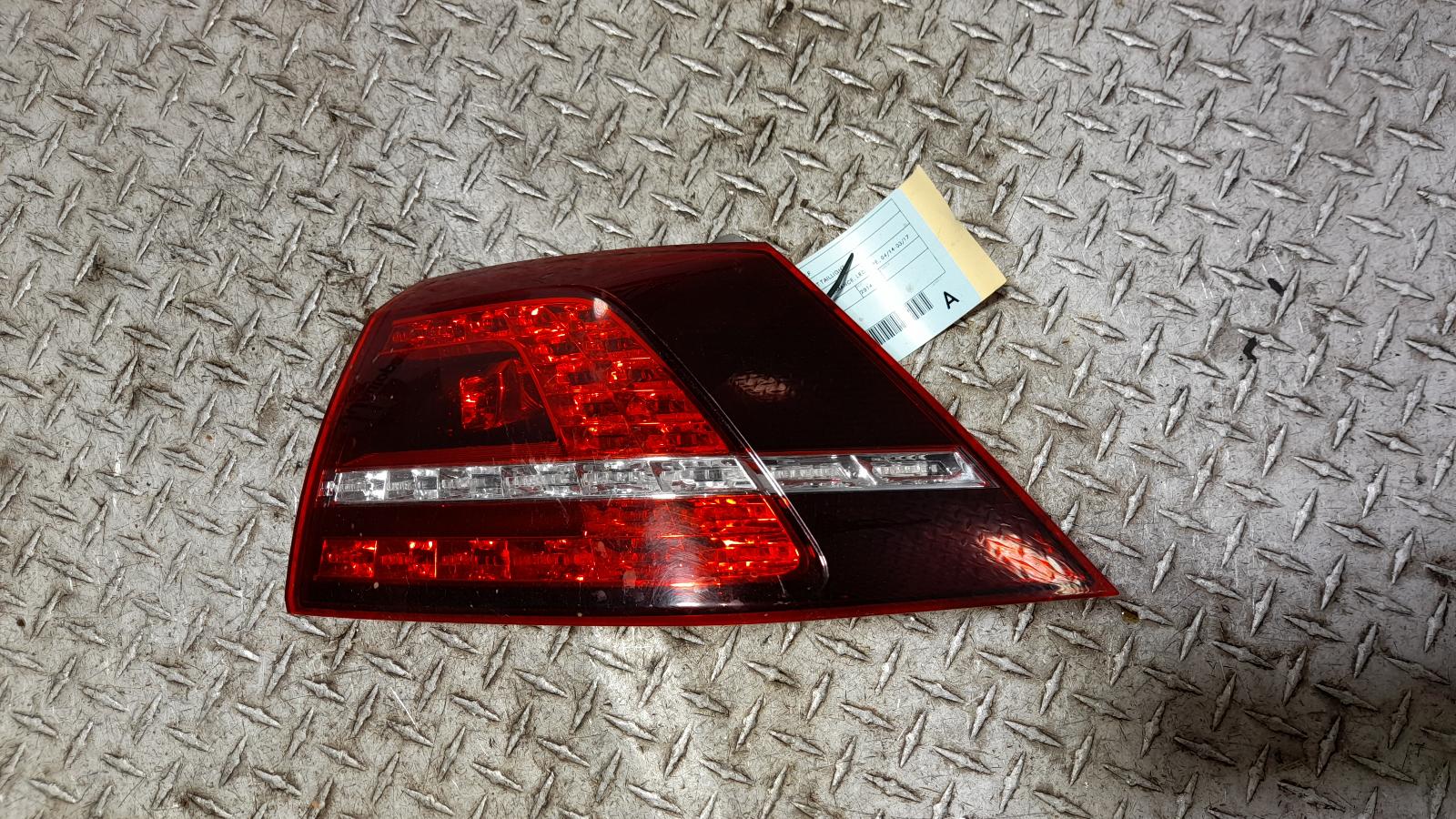 View Auto part Right Taillight Volkswagen Golf 2014