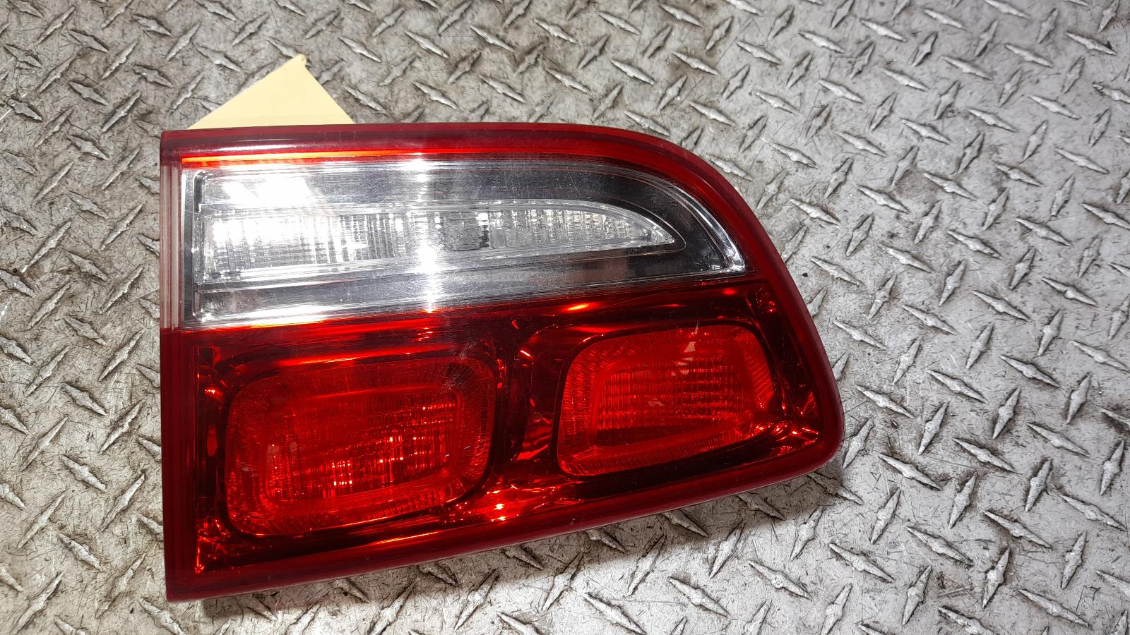View Auto part Rear Garnish Kia Sorento 2015