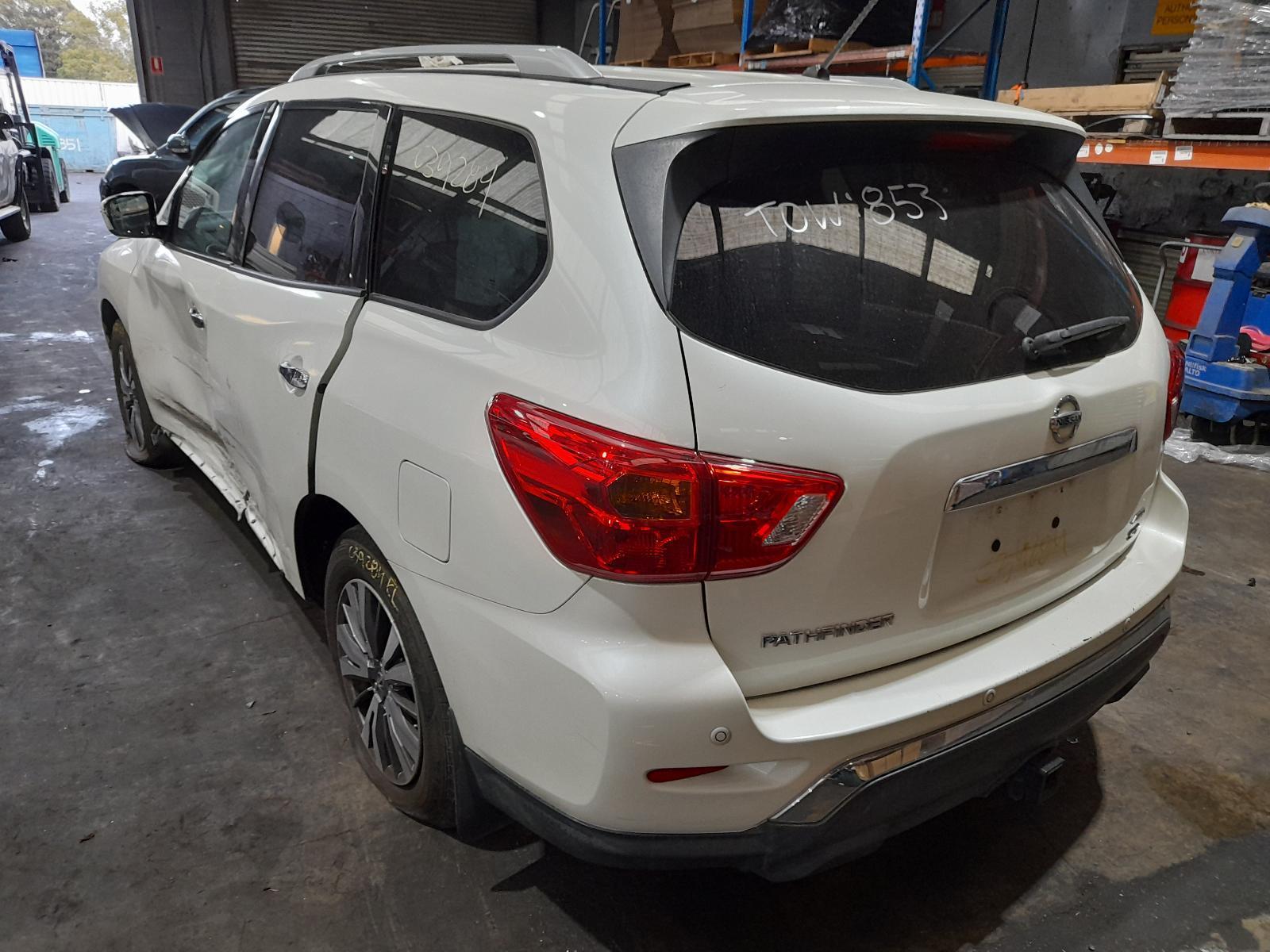 View Auto part Trans/Gearbox Nissan Pathfinder 2017