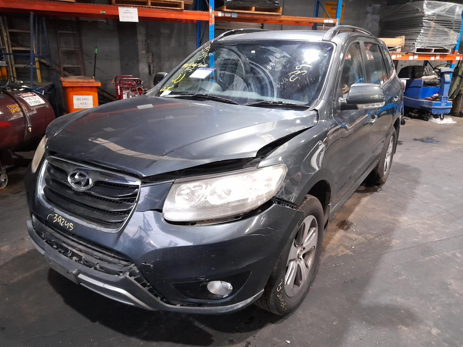 View Auto part Trans/Gearbox Hyundai Santa Fe 2011