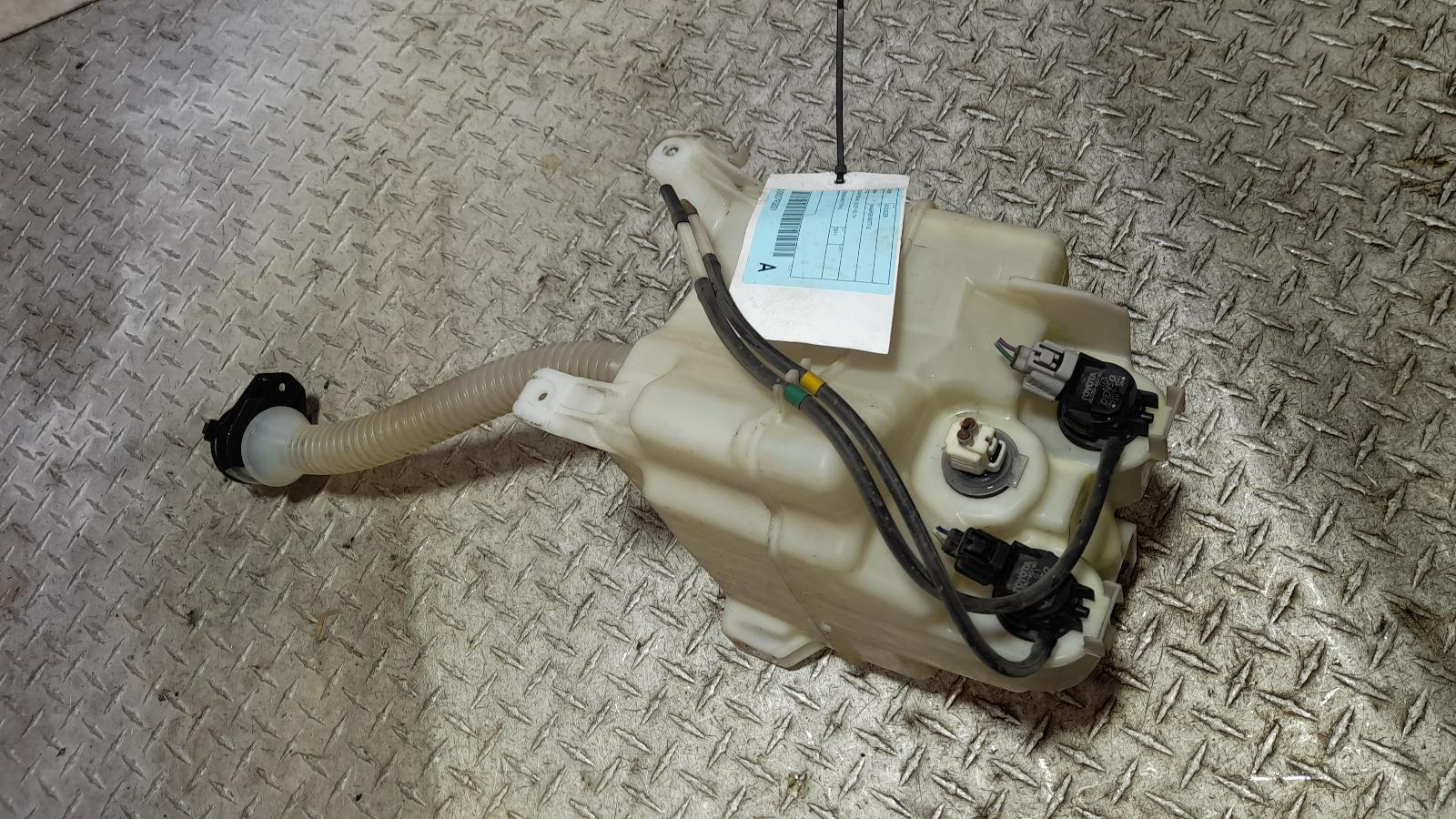 View Auto part Washer Bottle Toyota Kluger 2011