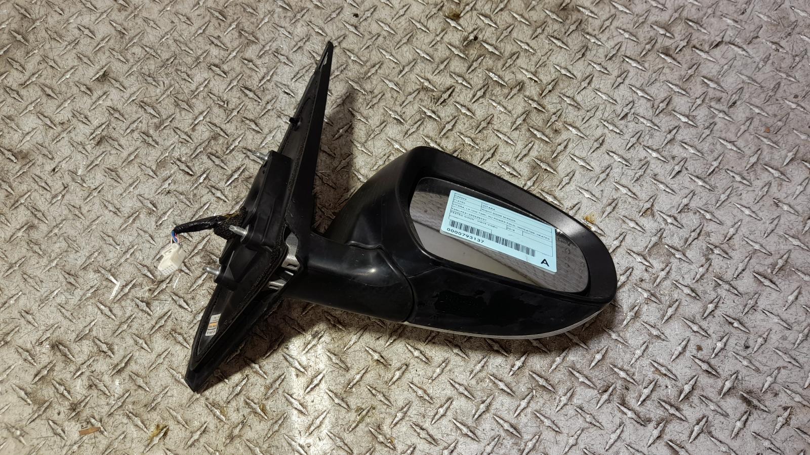View Auto part Right Door Mirror Suzuki Vitara 2018