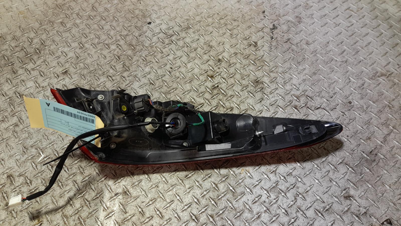 View Auto part Right Taillight Toyota Camry 2018