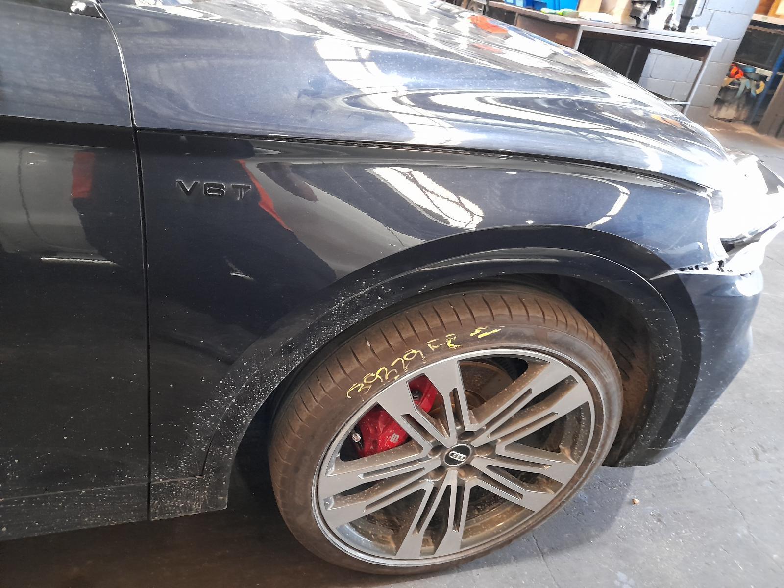 View Auto part Right Guard Audi Q5 2017