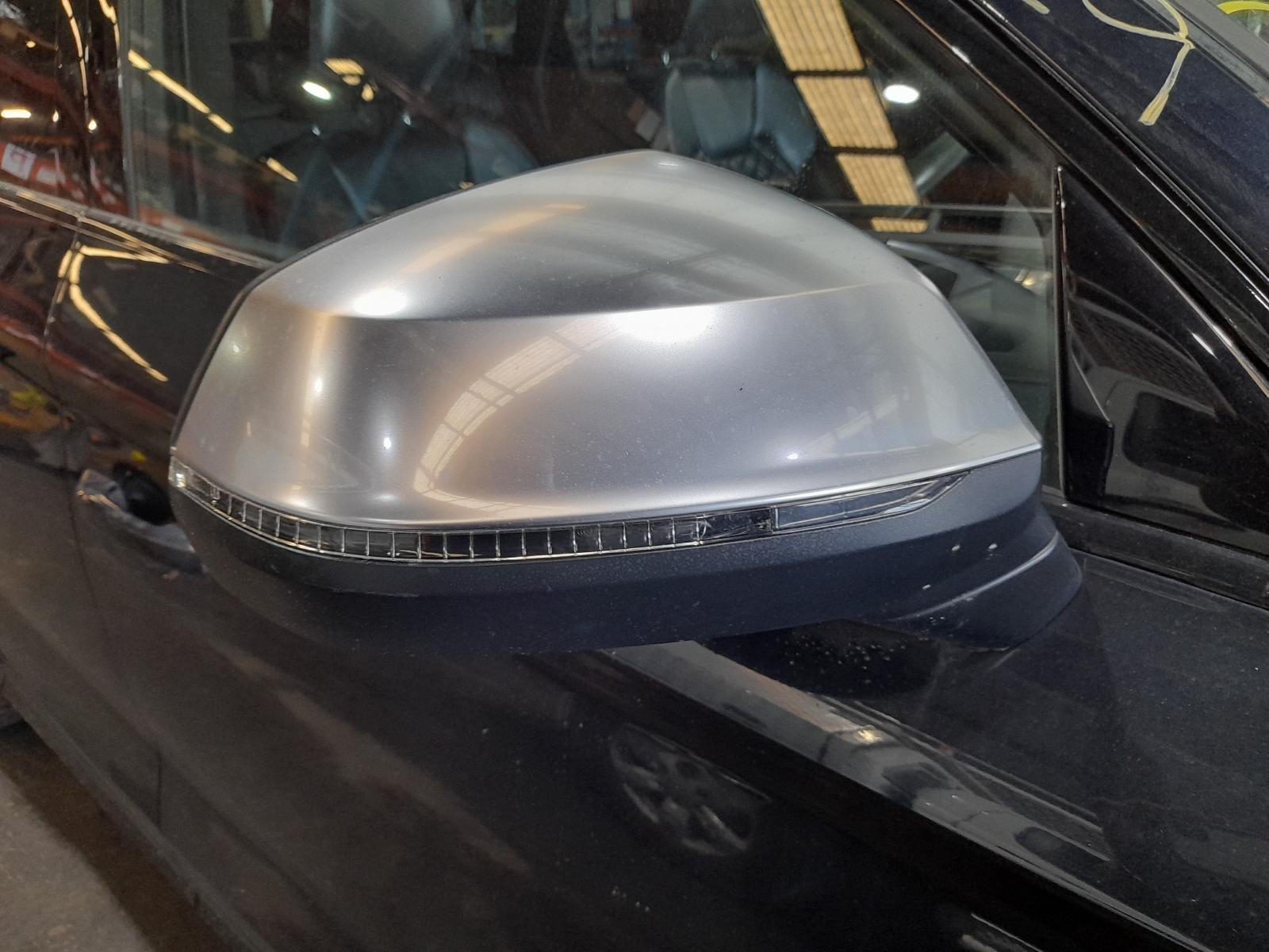 View Auto part Right Door Mirror Audi Q5 2017