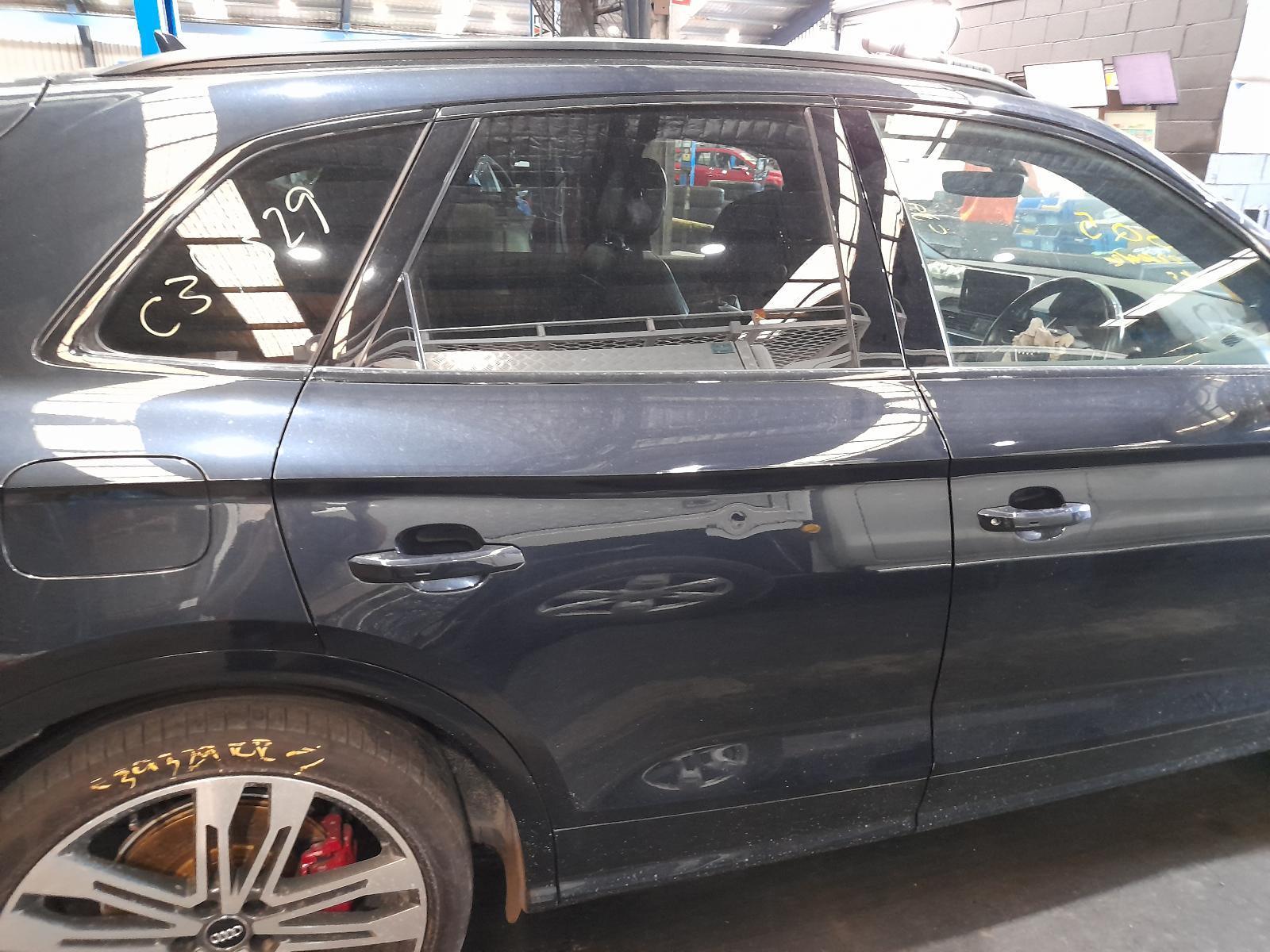 View Auto part Right Rear Door Window Audi Q5 2017