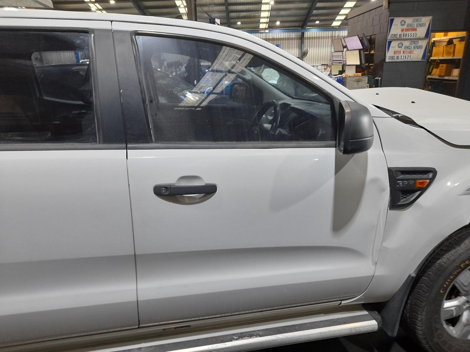View Auto part Right Front Window Reg/Motor Ford Ranger 2014