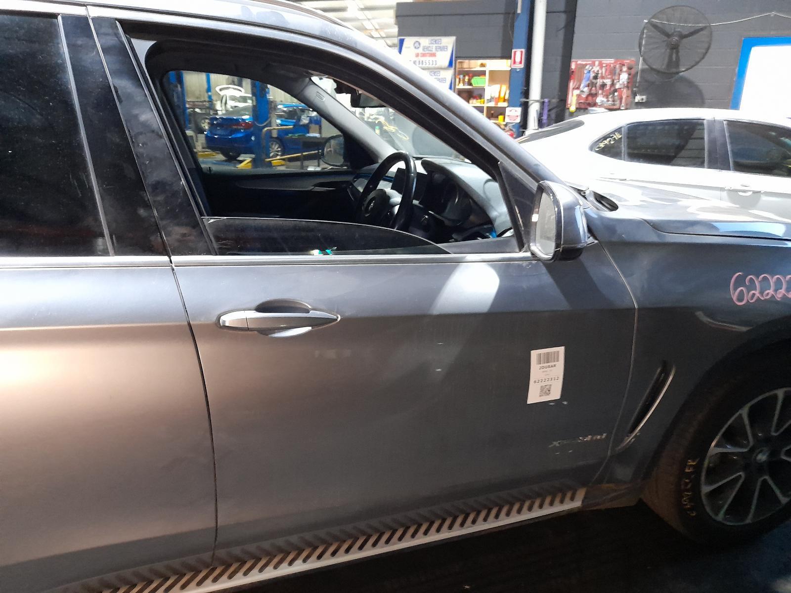 View Auto part Right Front Door Window Bmw X5 2014
